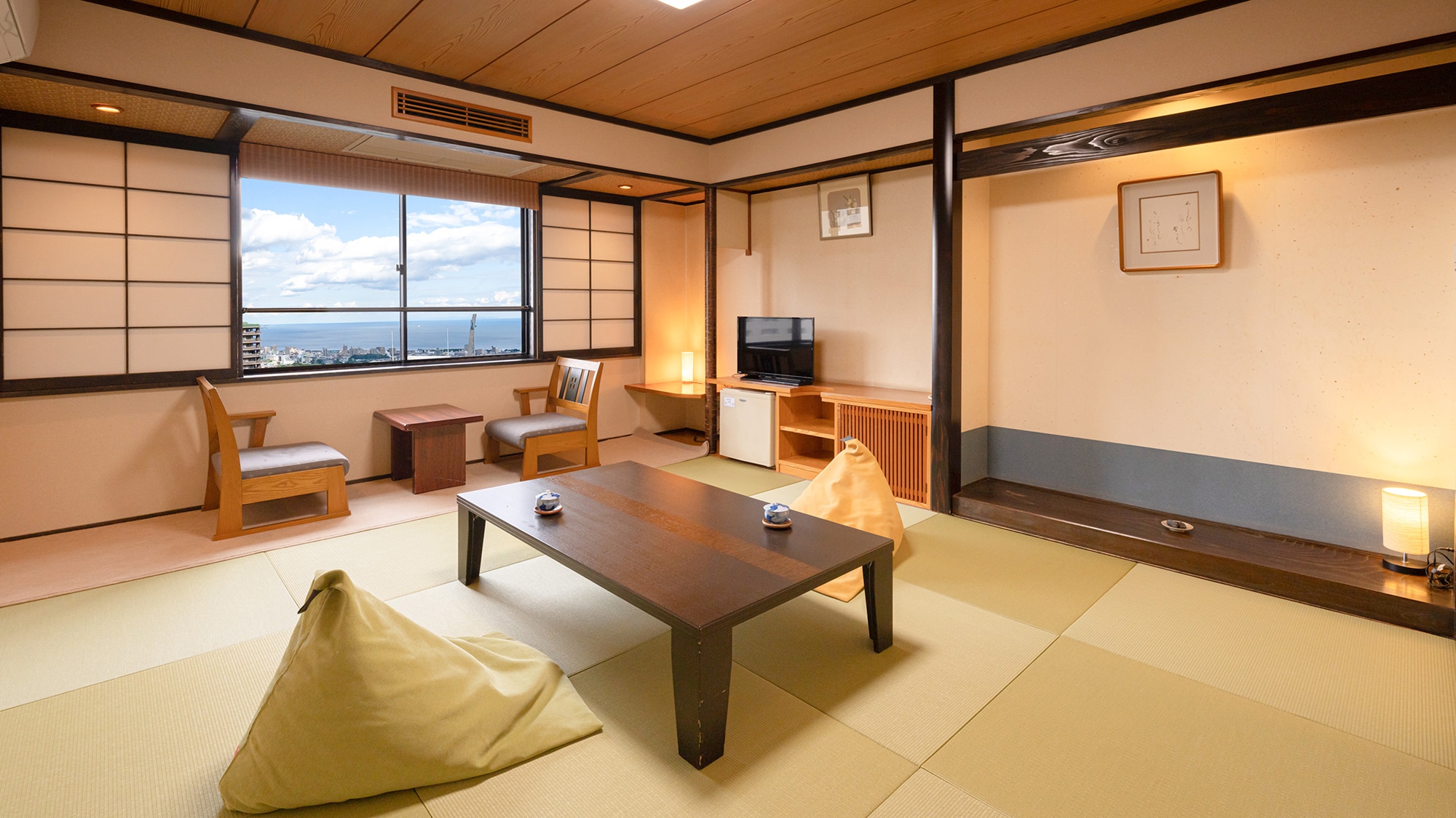 ◆ Oka no Sou ◇ Standard Japanese-style room ◆ A room with antibacterial Ryukyu tatami mats to prevent infectious diseases