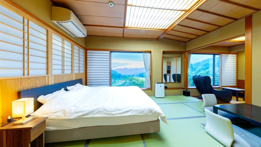 [Pemandangan pedesaan] Kamar bergaya Jepang dengan 10 tikar tatami, tempat tidur ganda/lebar 180 cm