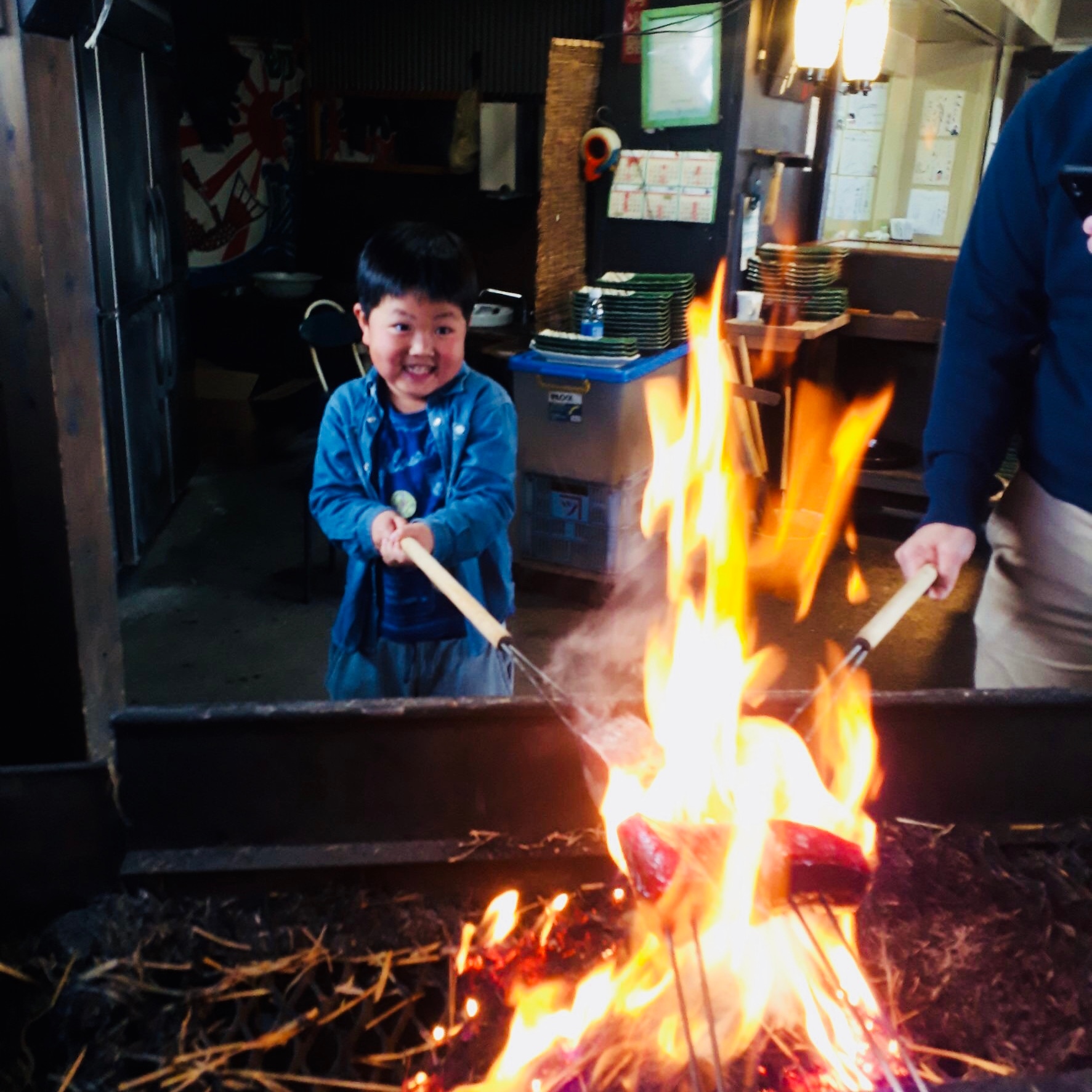 Experience grilling bonito over straw (at the Tosa Tataki Dojo bonito boat)
