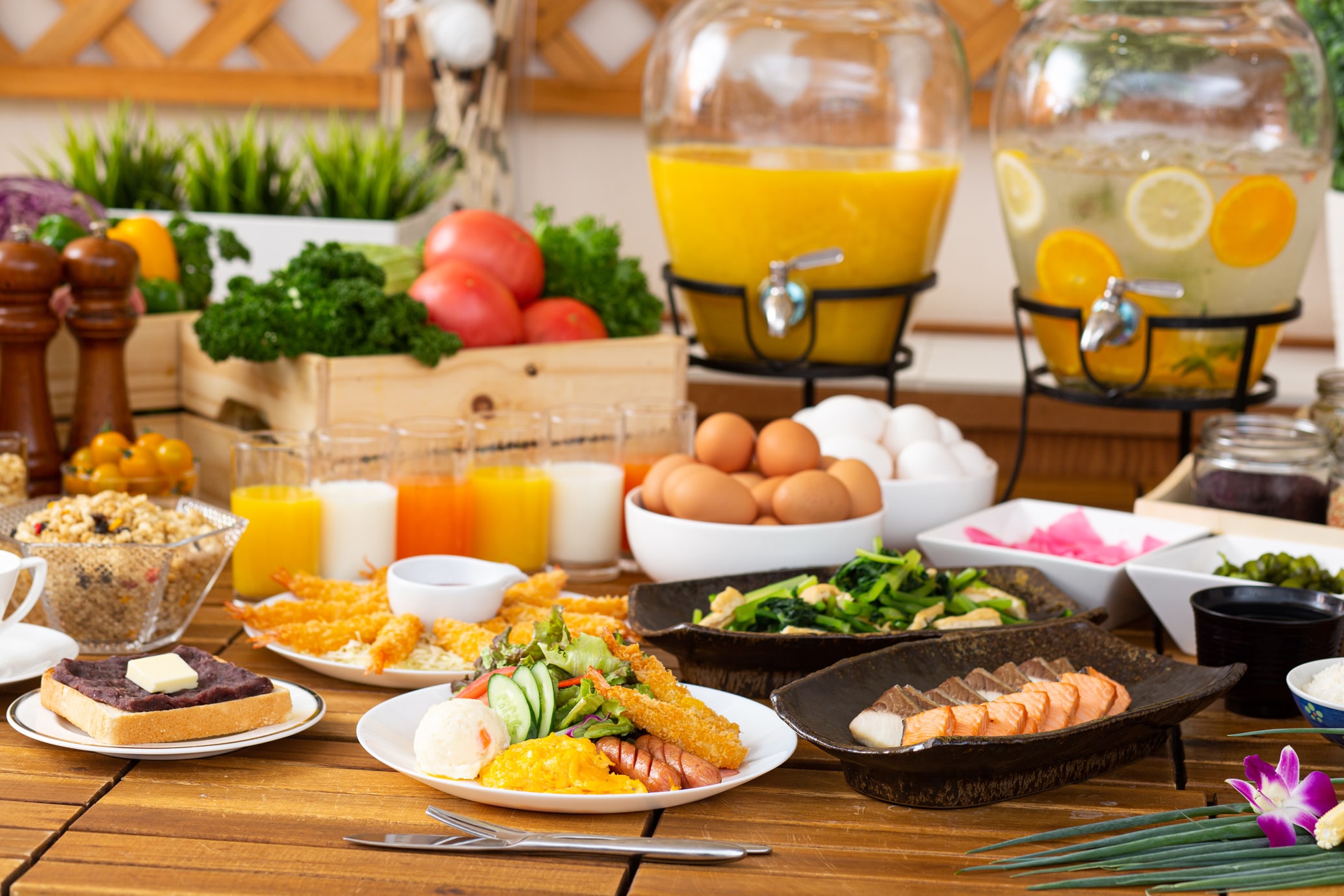 A Japanese-Western eclectic buffet