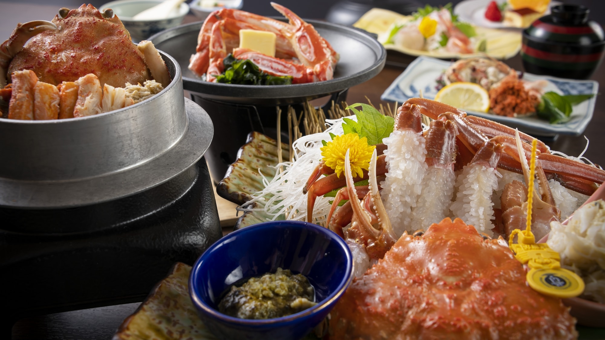 越前蟹満喫コースではゆで蟹か蟹刺しをお一人ずつチョイスできます！