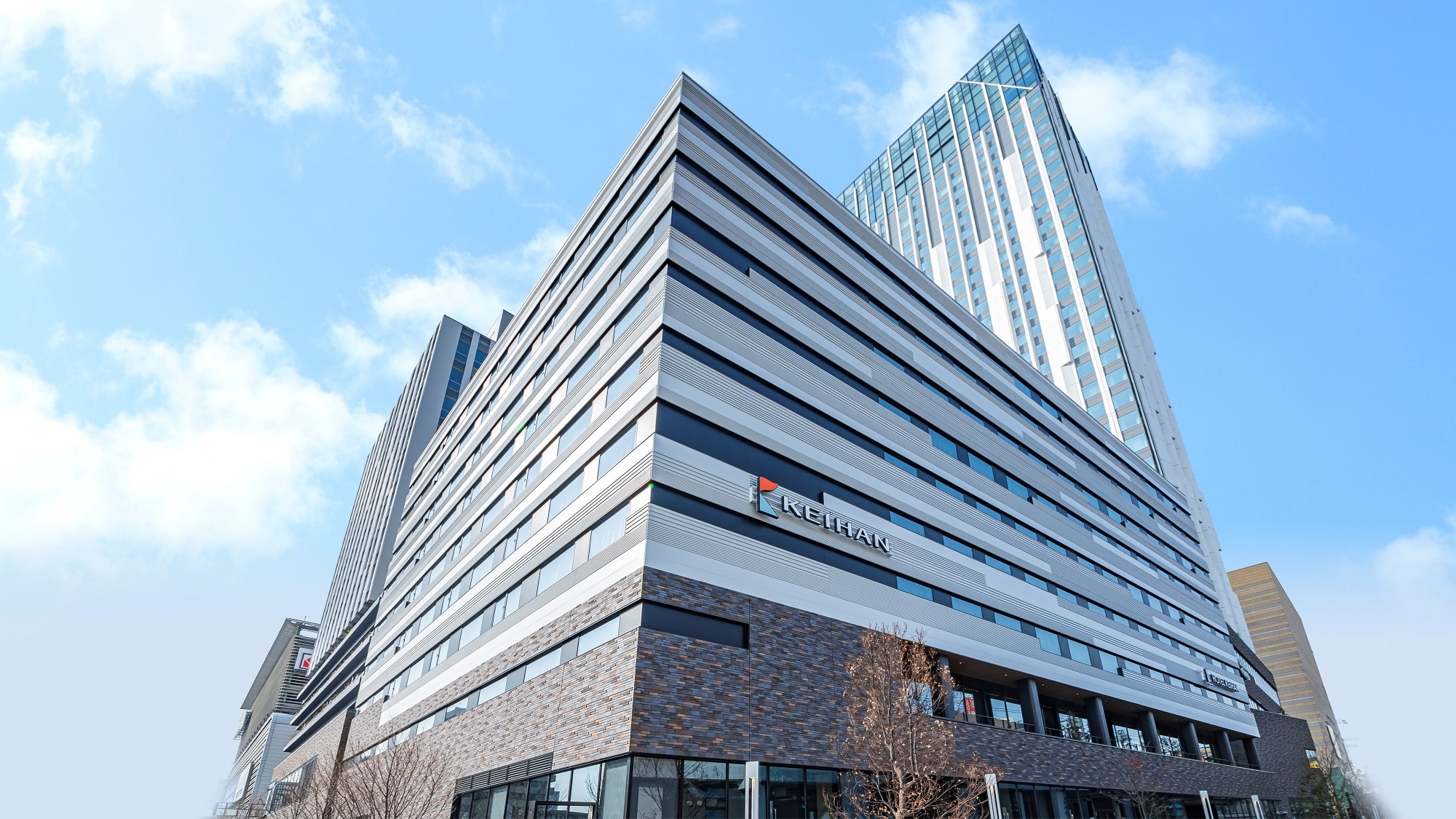 Just 6 minutes walk from Nankai Namba Station♪ A great base for business and leisure!