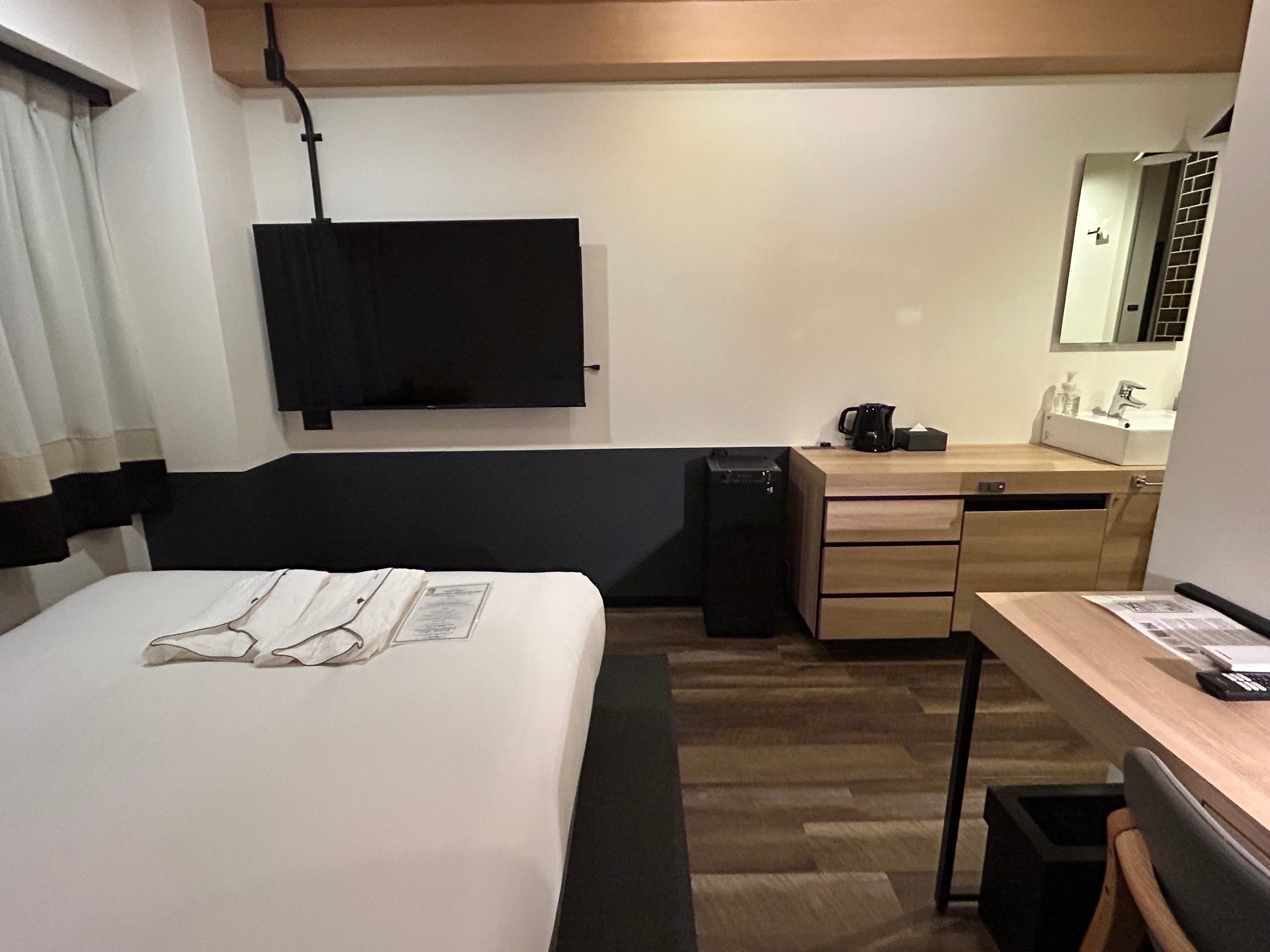 Kamar semi-double