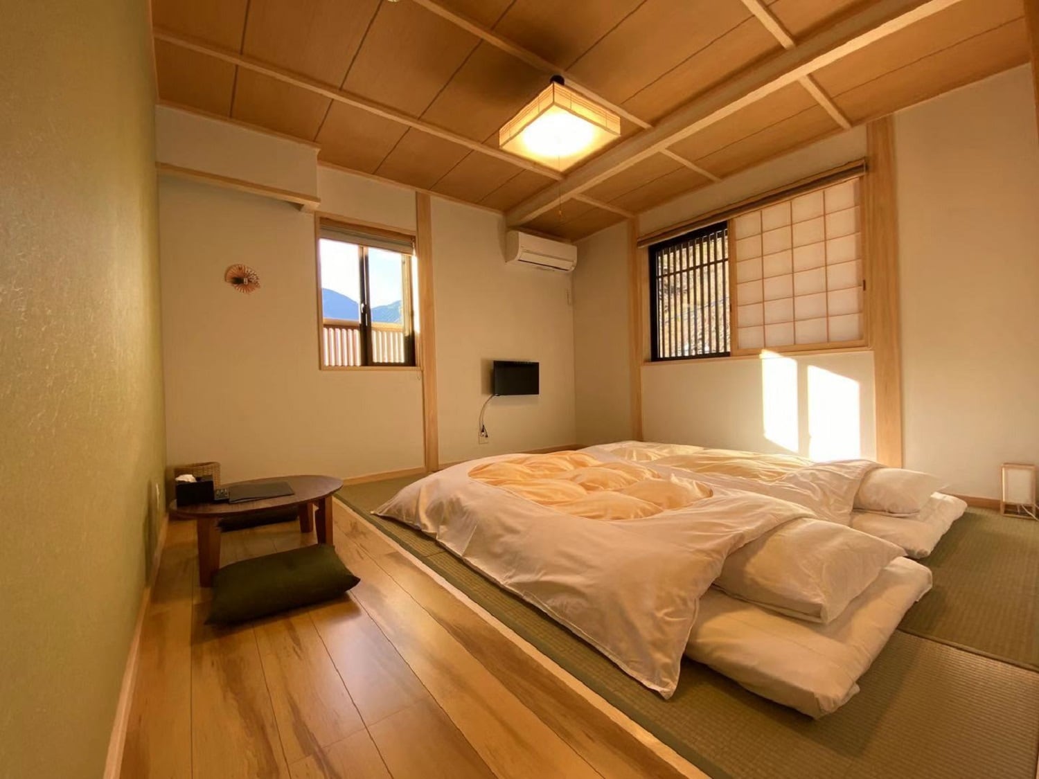 Clean and relaxing♪ Standard Japanese-style room with toilet and shower, WIFI, corner room