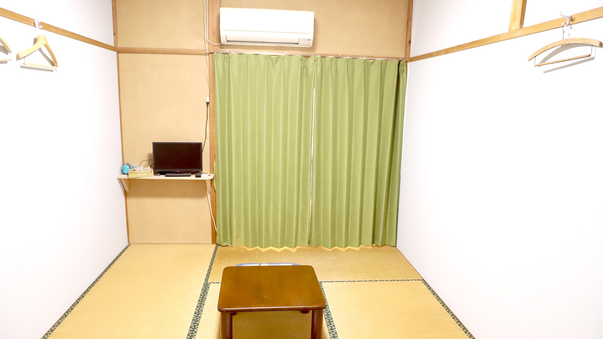 ・Kamar bergaya Jepang (6 tikar tatami) Direkomendasikan untuk pelancong solo dan tur