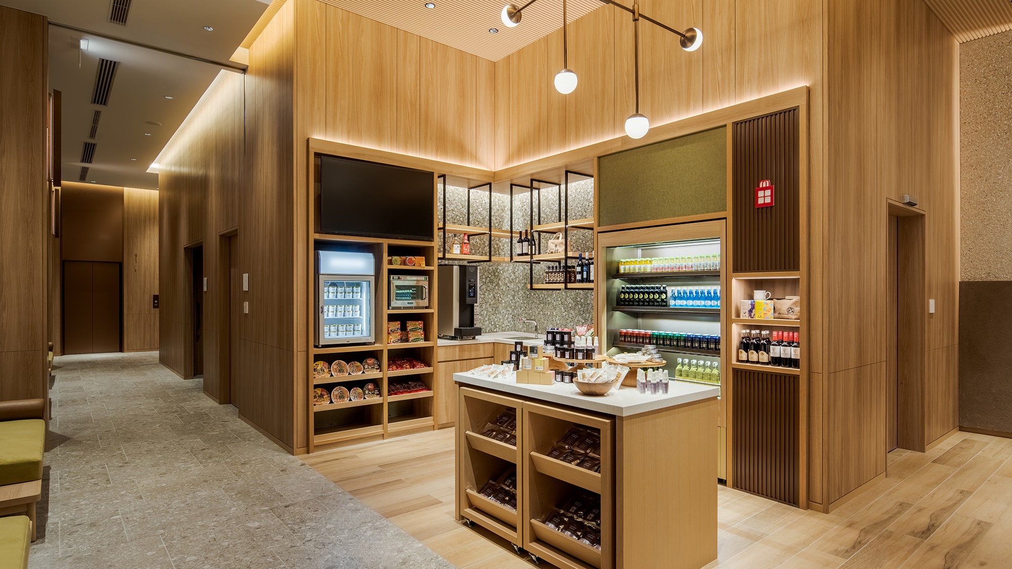 The SHOP：スナックやお飲み物を24時間お好きな時にご利用いただけるセルフサービス式店舗