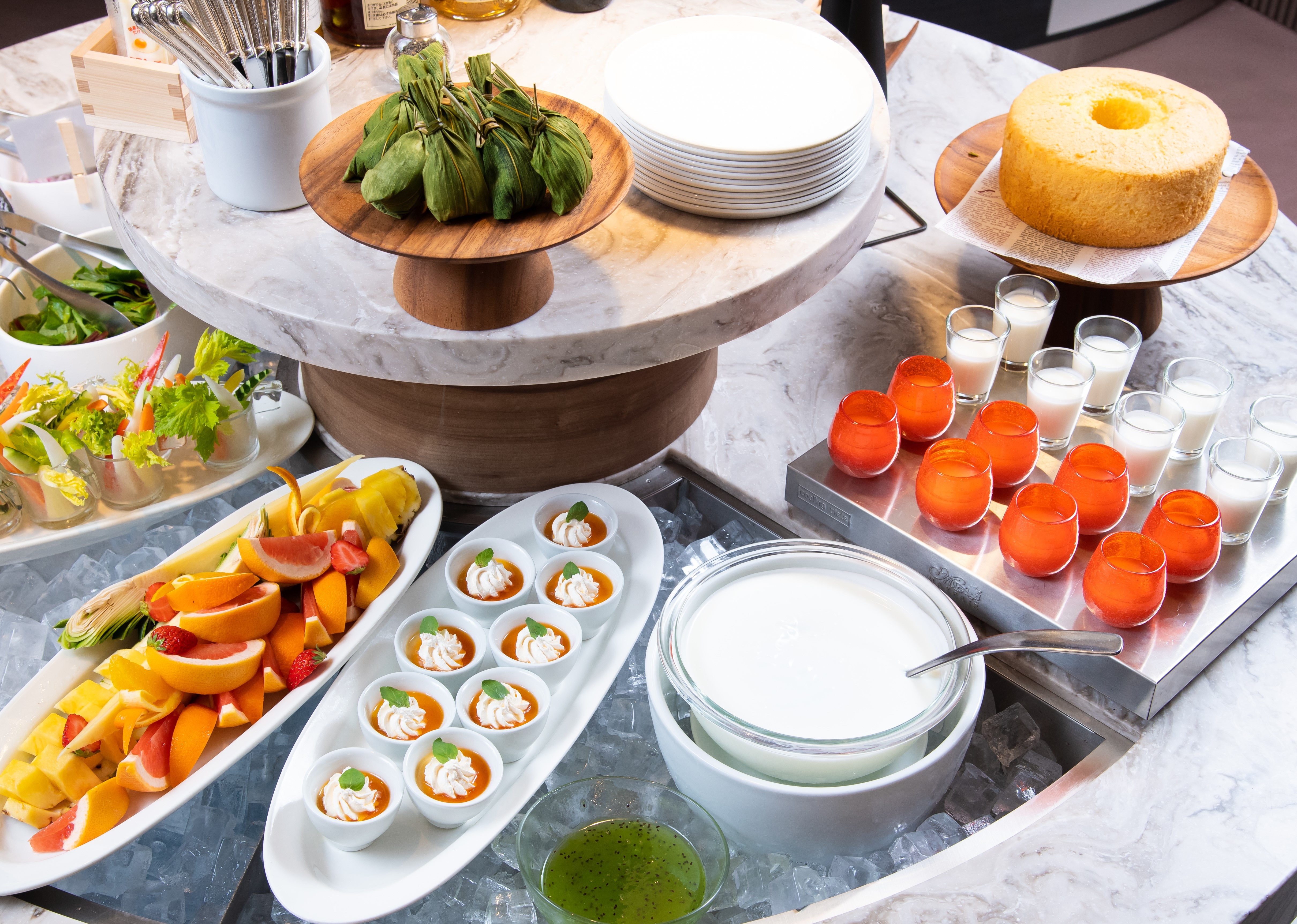 An example of a breakfast and dessert buffet