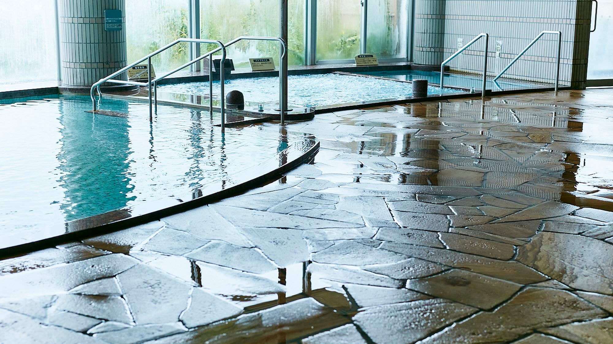 Large communal bath