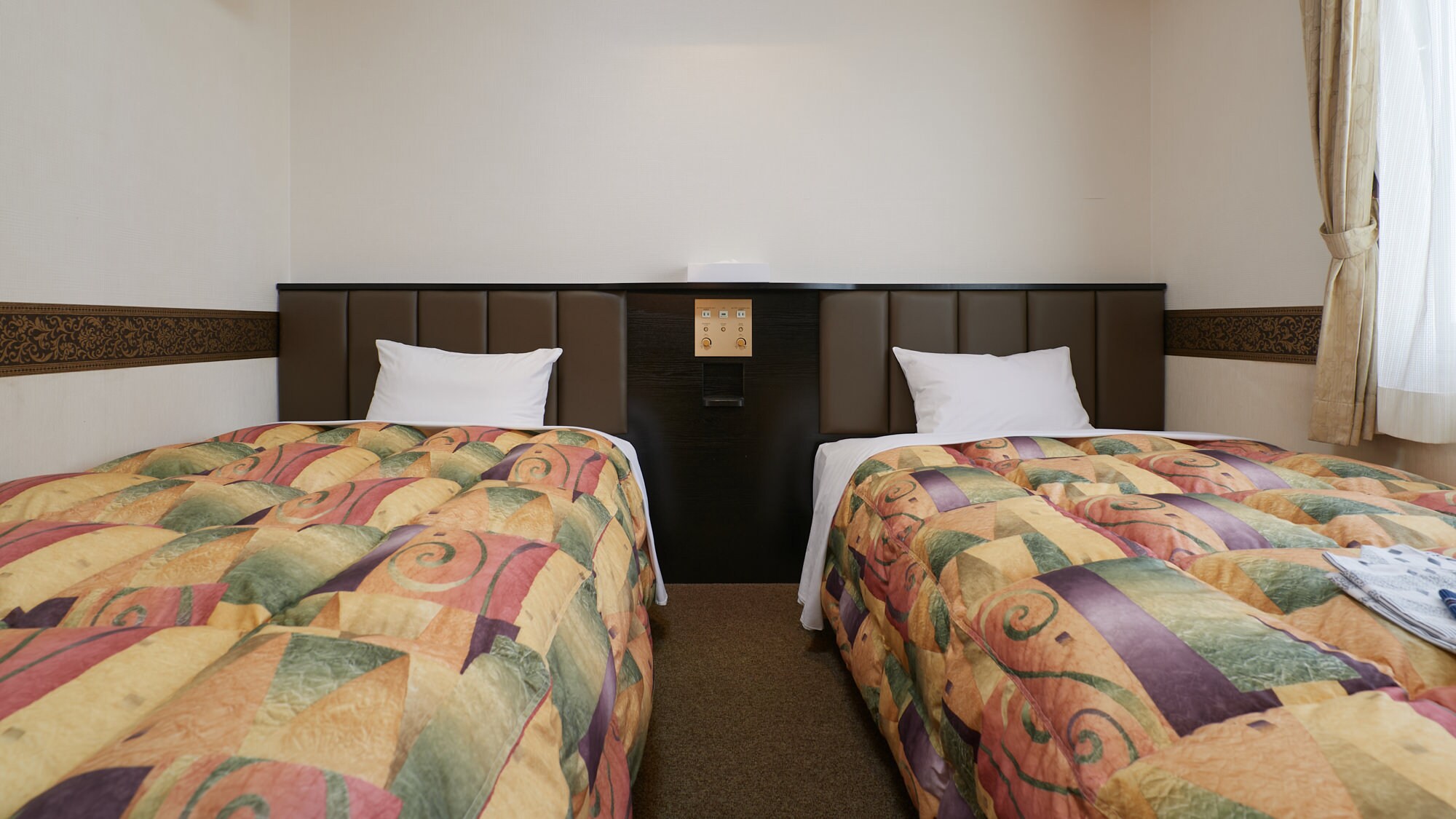 主樓緊湊型雙床房