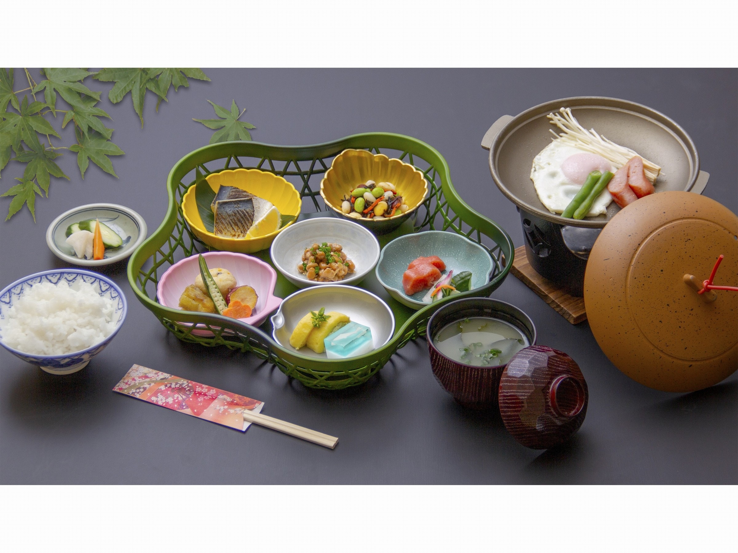 아침식사 일본식 정식 도판 메구마구이 포함