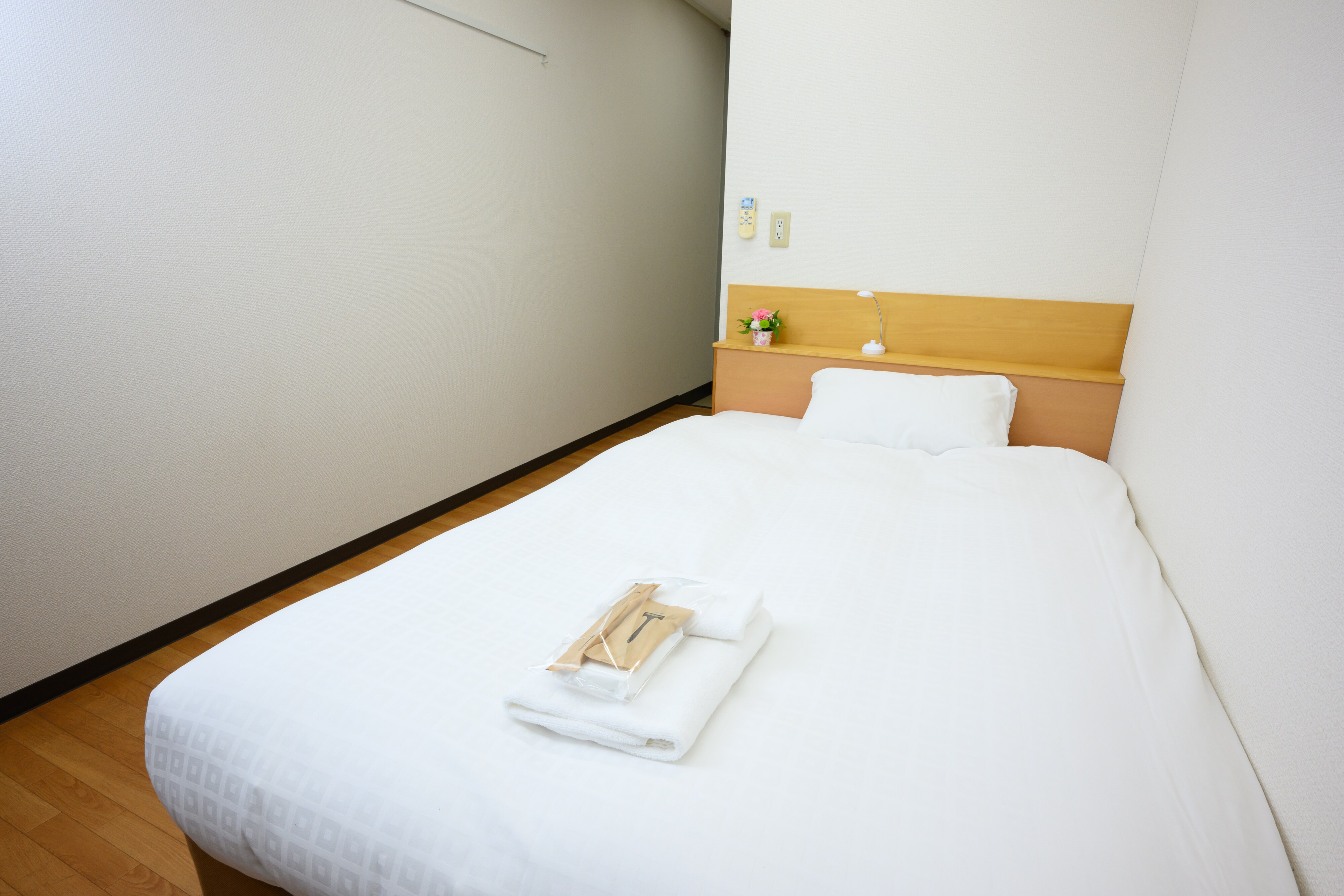 *All rooms have semi-double beds
