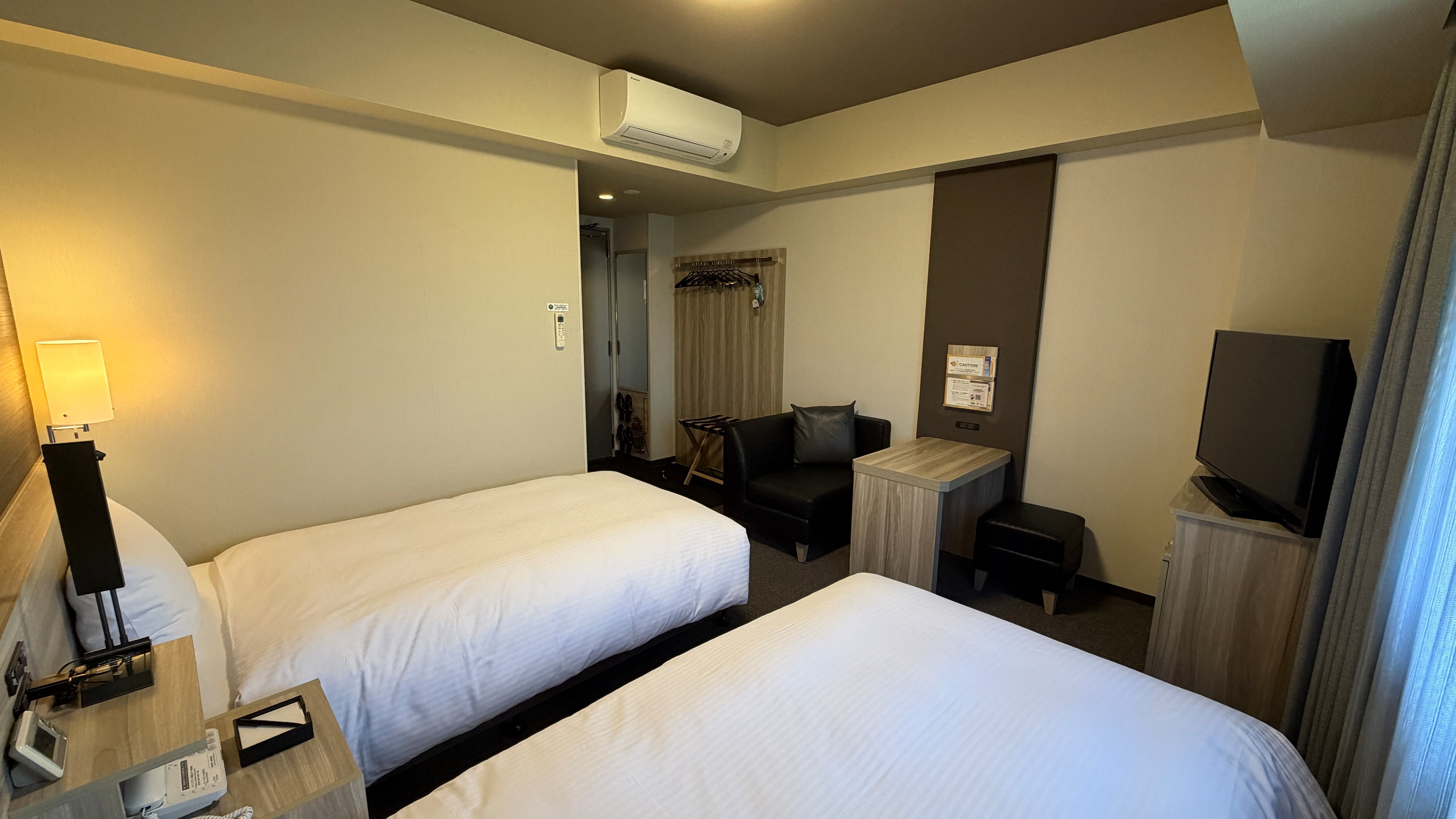 Standard Twin Room 2