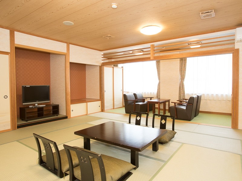 An example of a Japanese-style room of 18 tatami mats