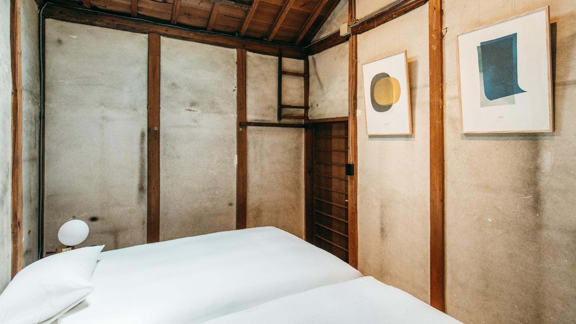 ◆Pueraria <43㎡/Capacity 3 people/Takano Maki bath included/2 beds (semi-double), 1 sofa bed>