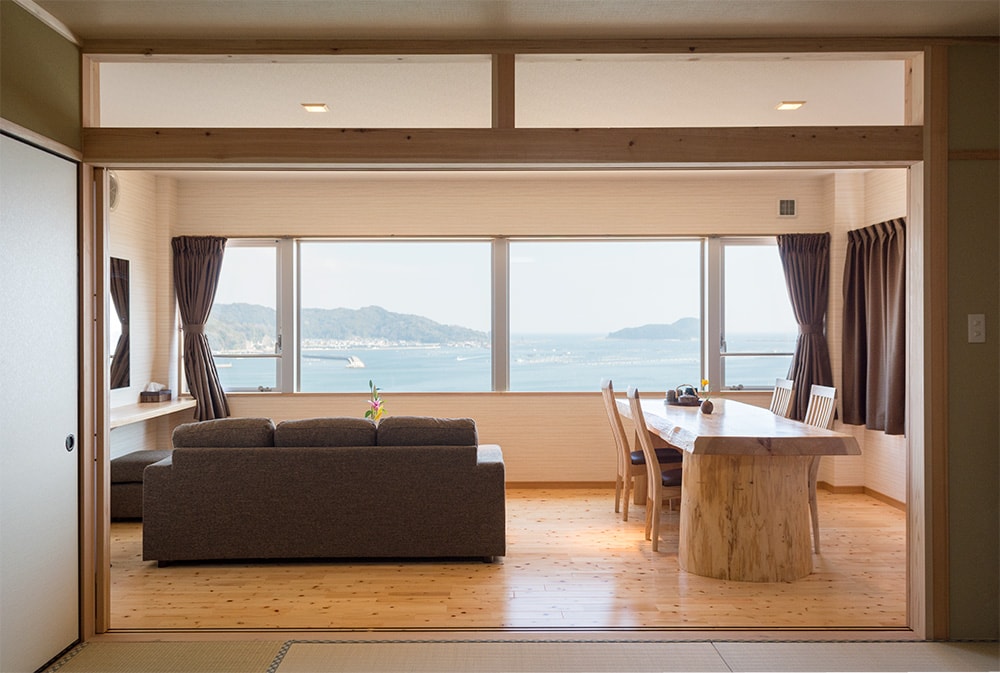 Special room two reefs