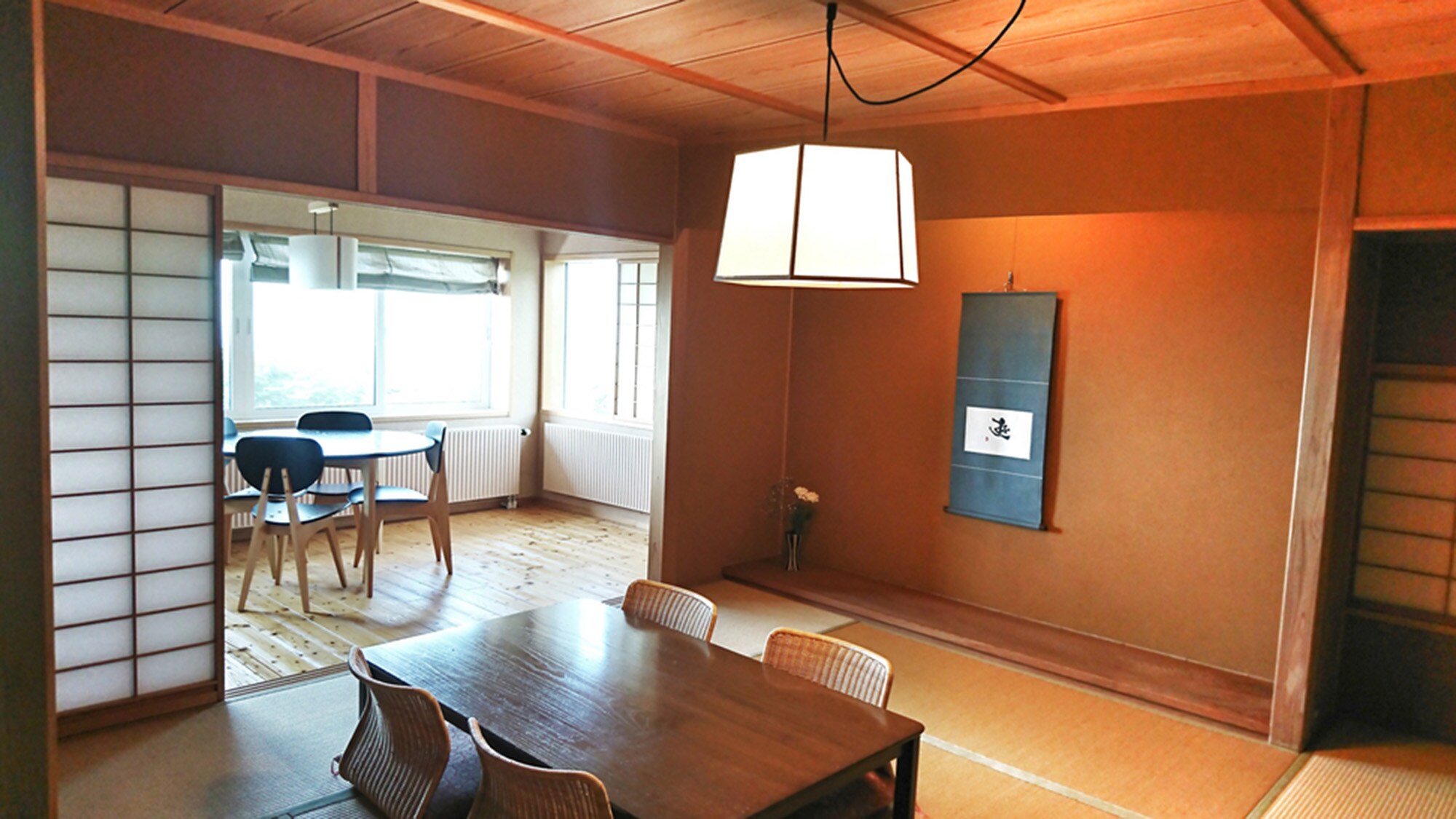 Japanese-style room with panoramic bath
