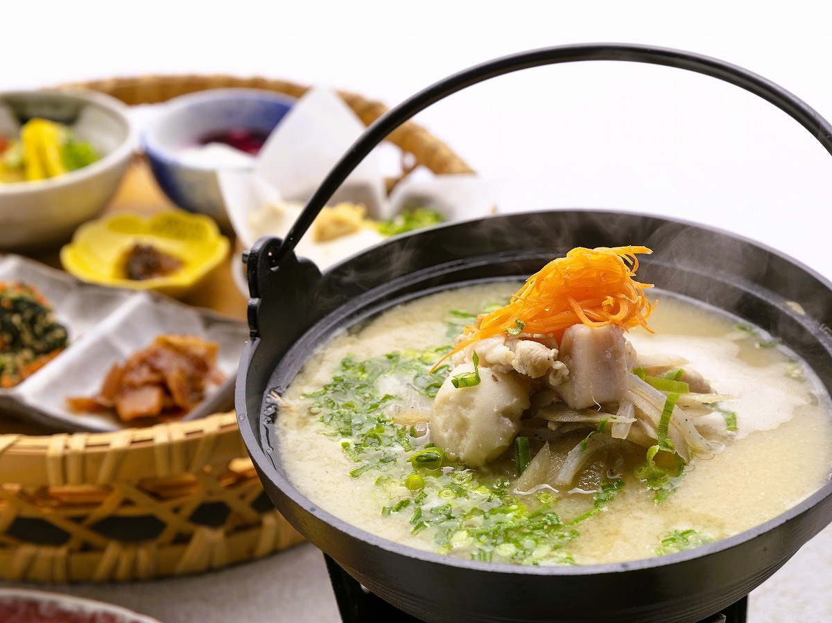 안심하는 맛의 돼지국물