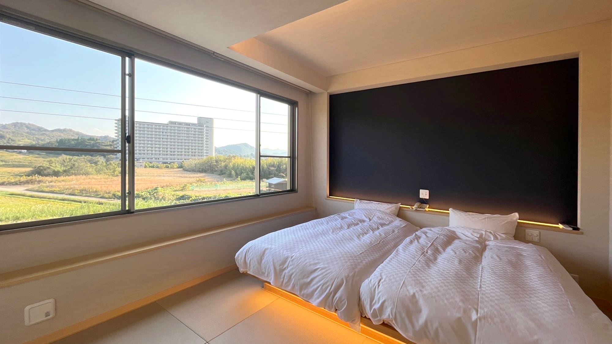 [Hanamizuki - Japanese-Western style twin room] Bedroom