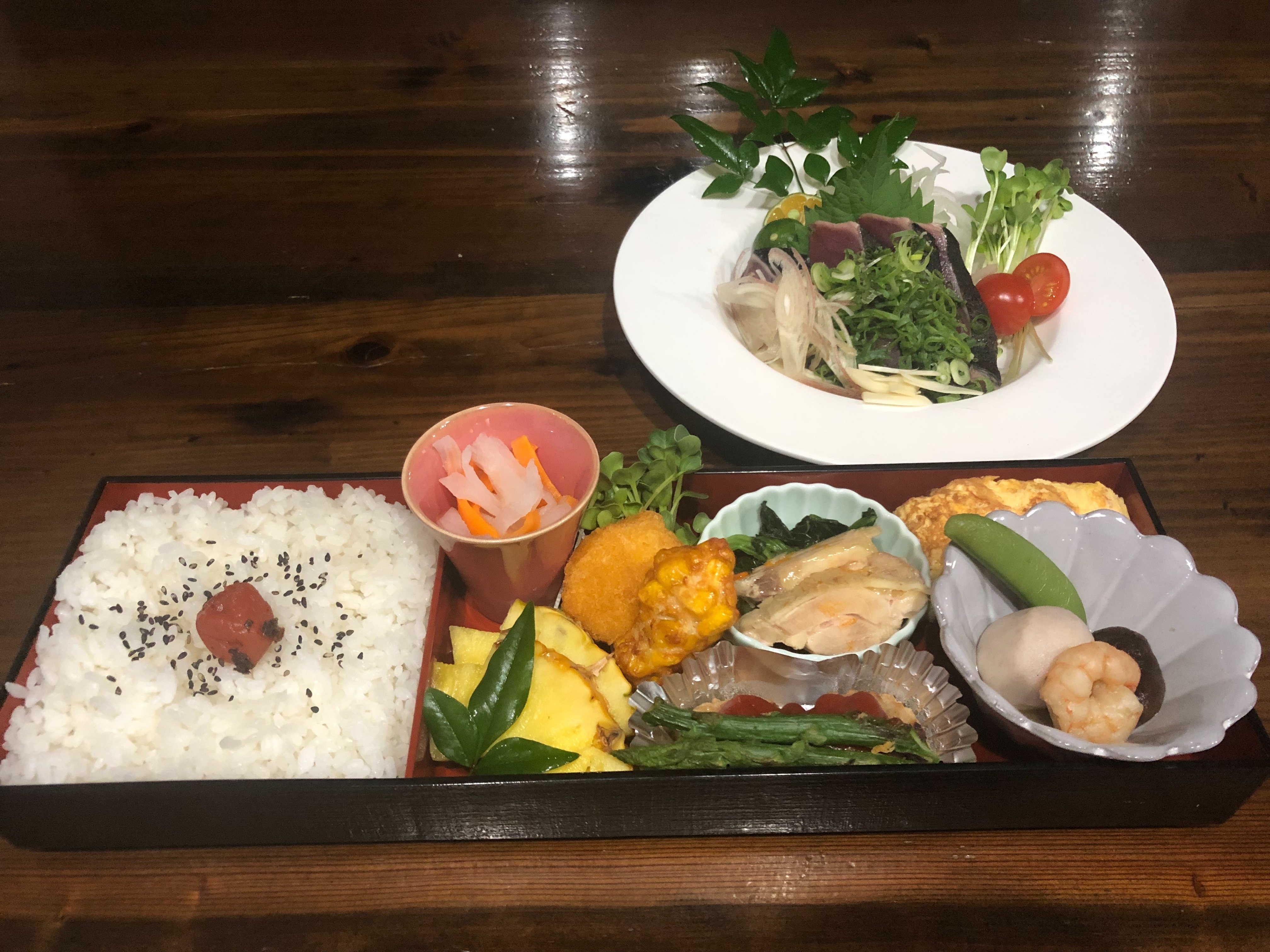 Kumonoe "Bonito seared meal"