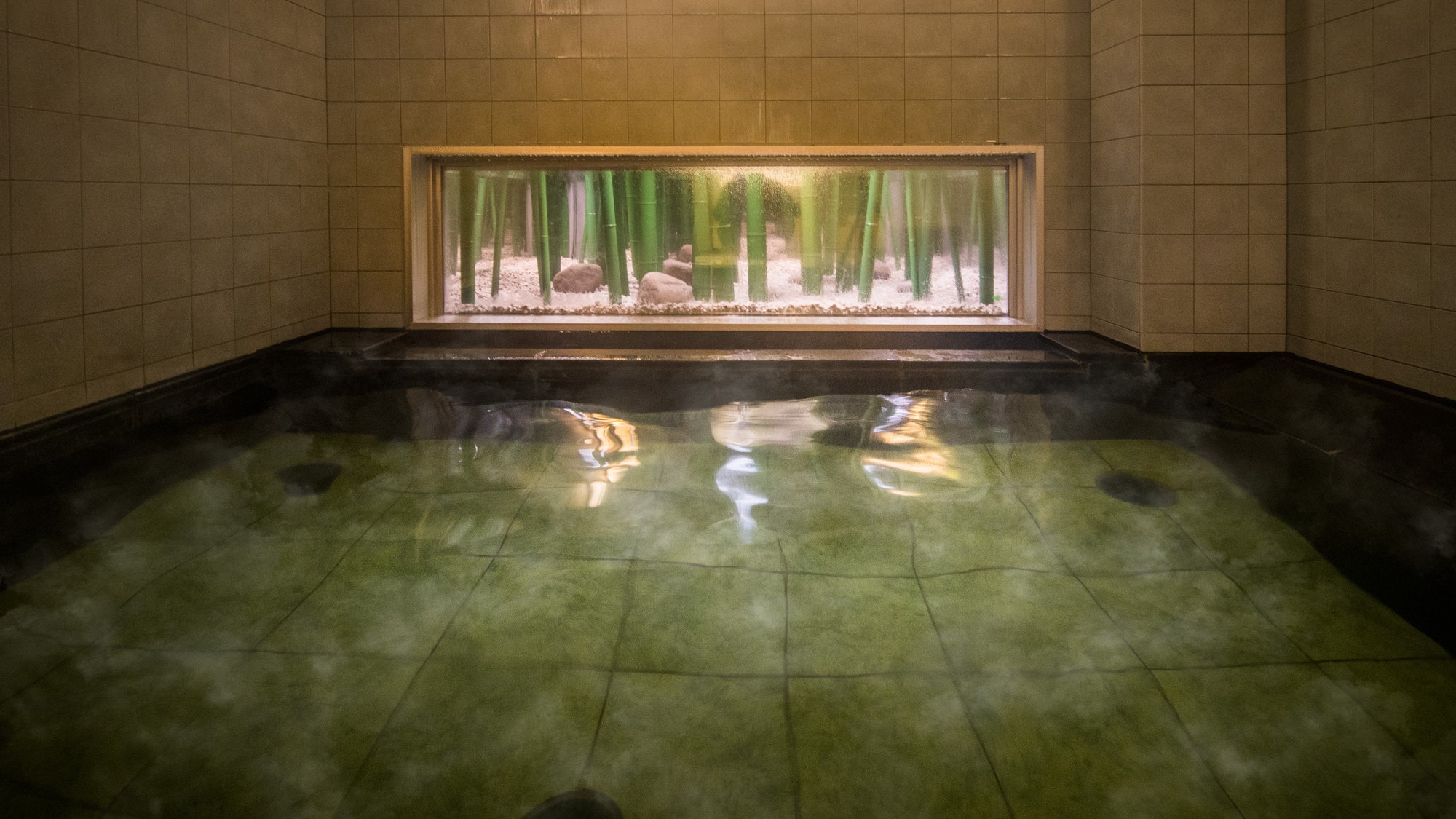 天然温泉『奥入瀬の湯』 ※男女時間交代制