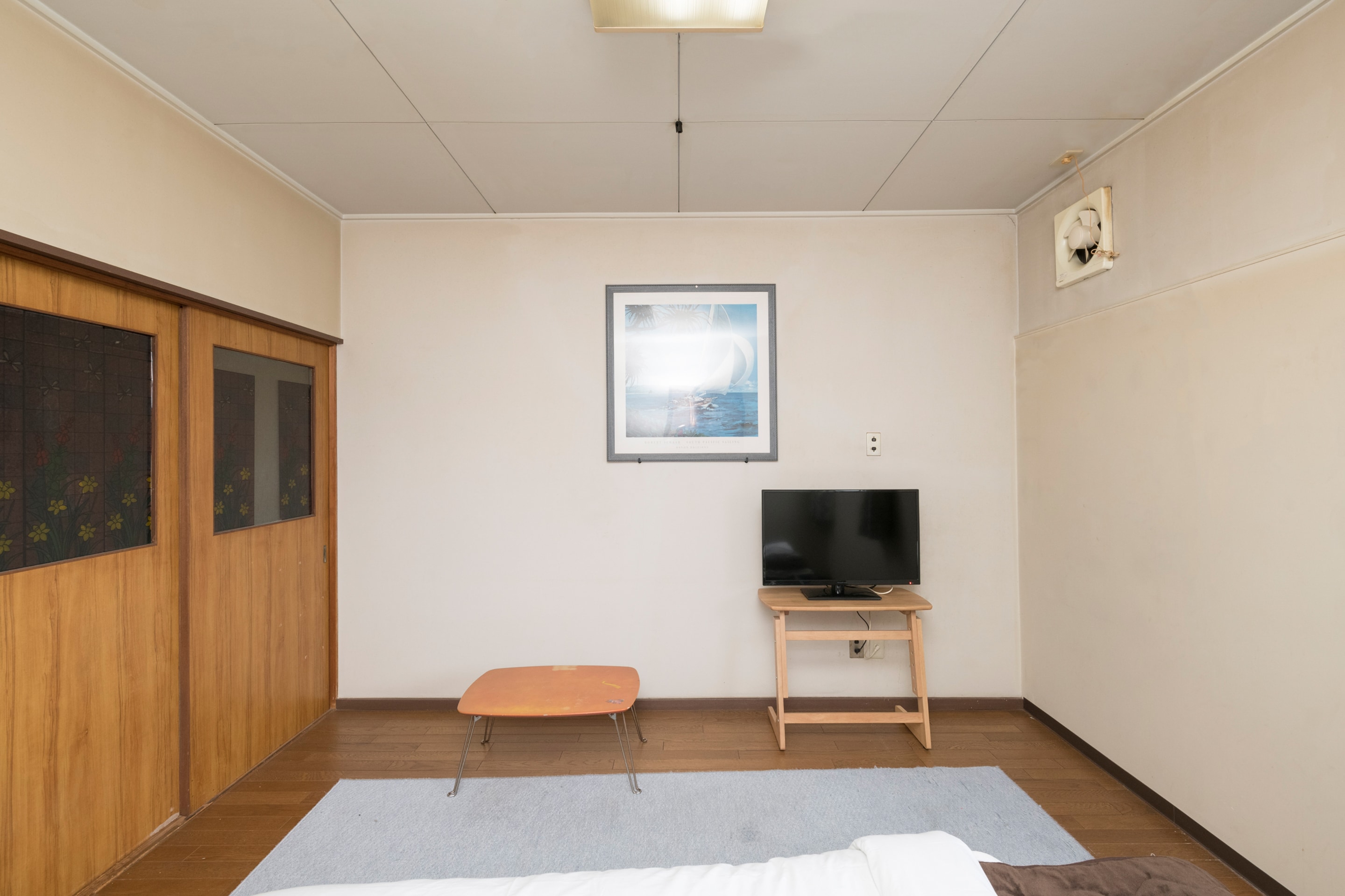 [Smoking] Single room (no bath or toilet)