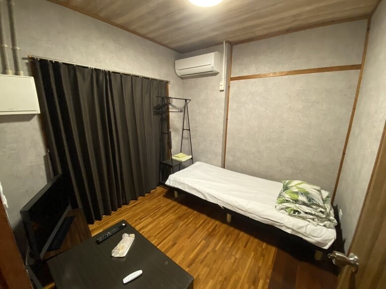 Western-style room