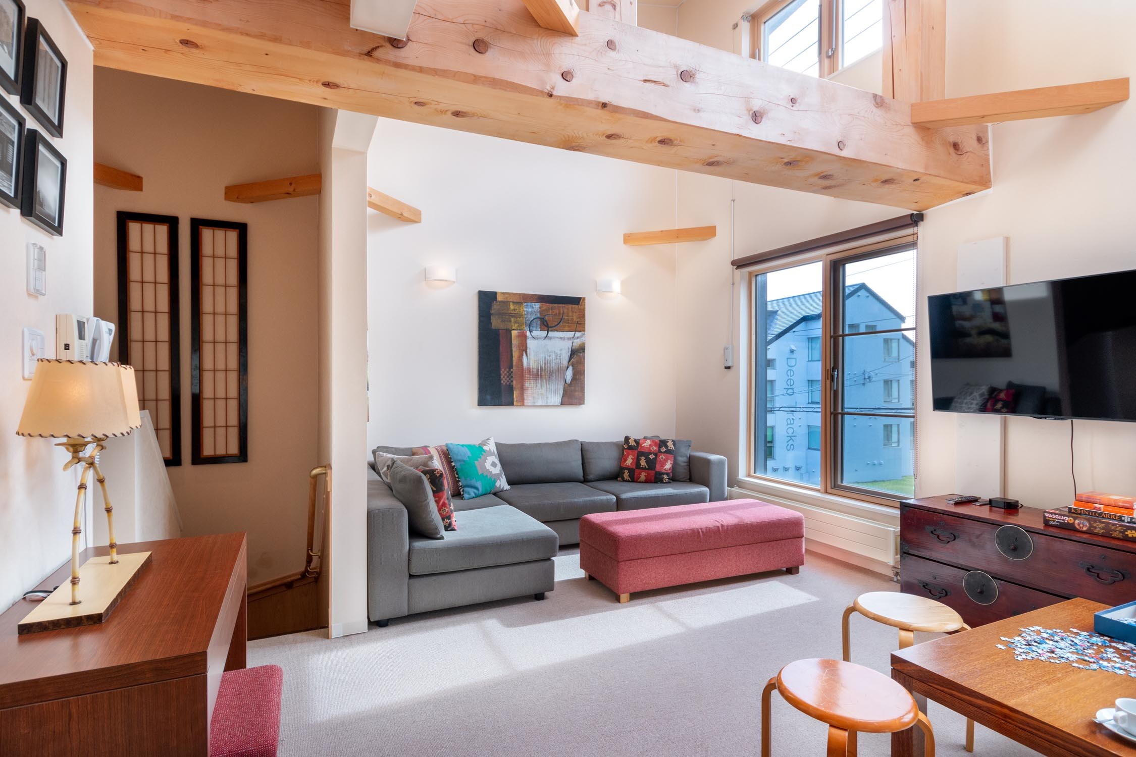 3 bedroom living room