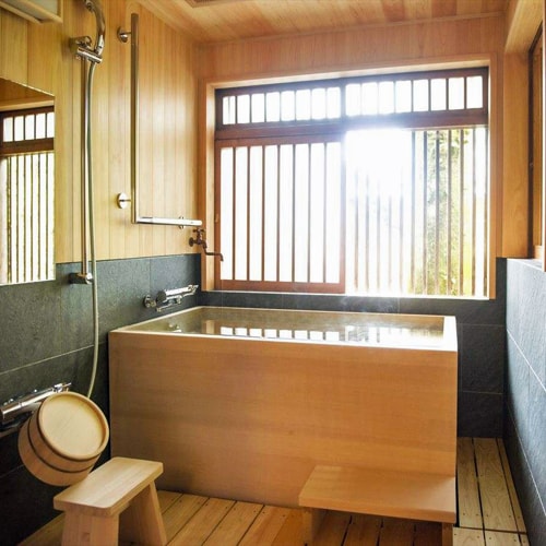 Rakumisou Hinoki Onsen Indoor Bath
