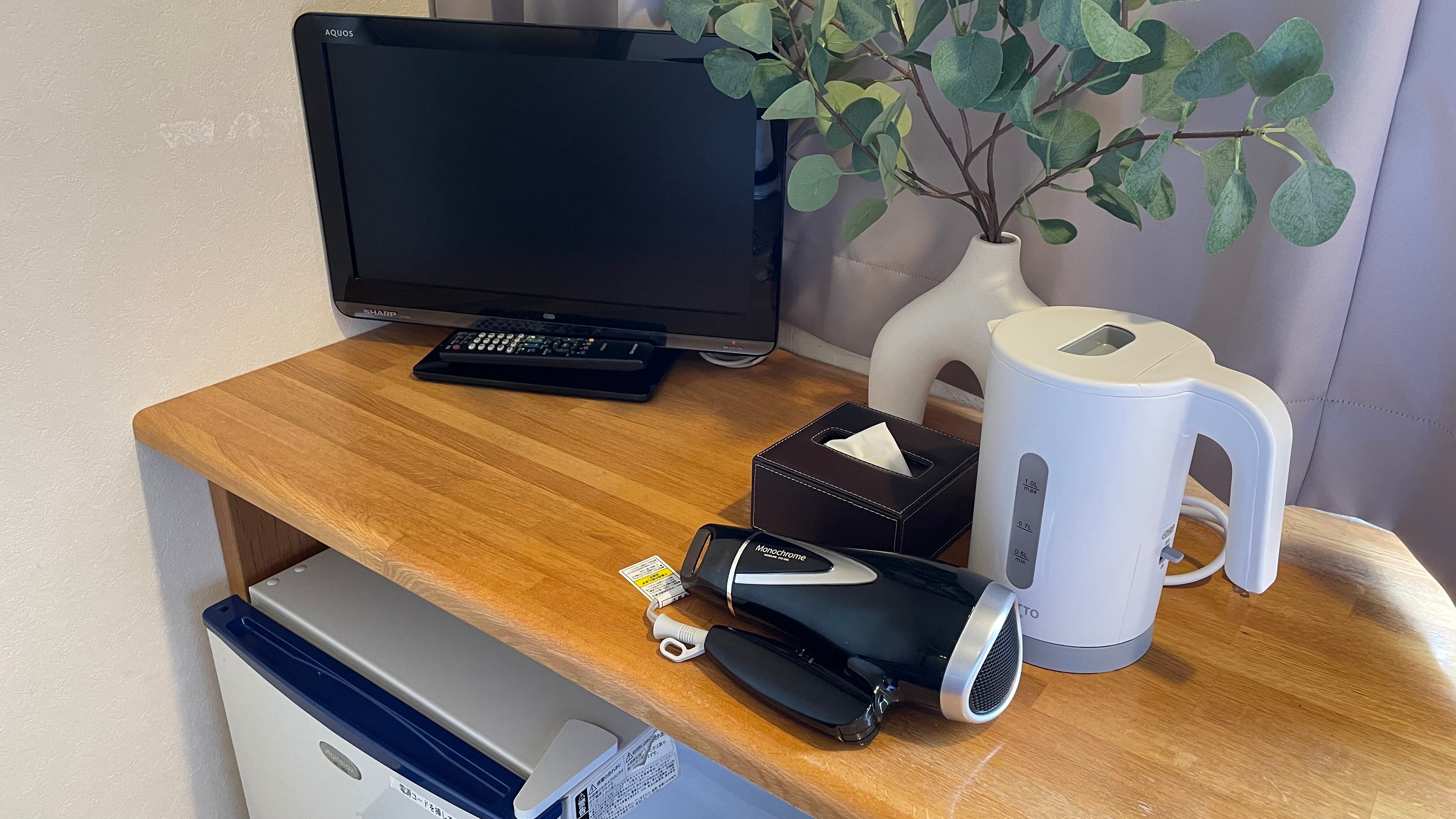 Examples of guest room amenities