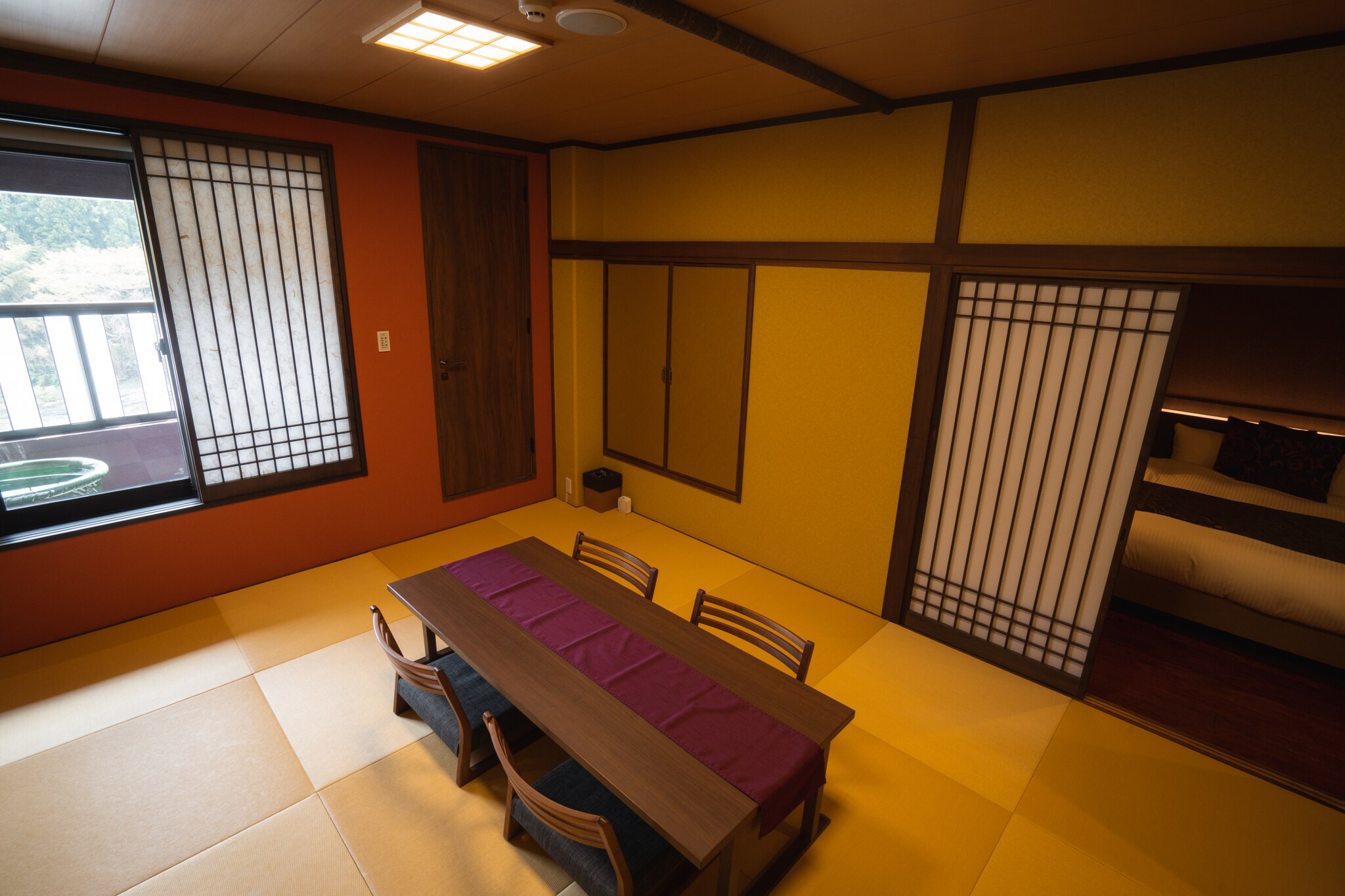 Kamar bergaya Jepang-Barat (203) Mantel wanita