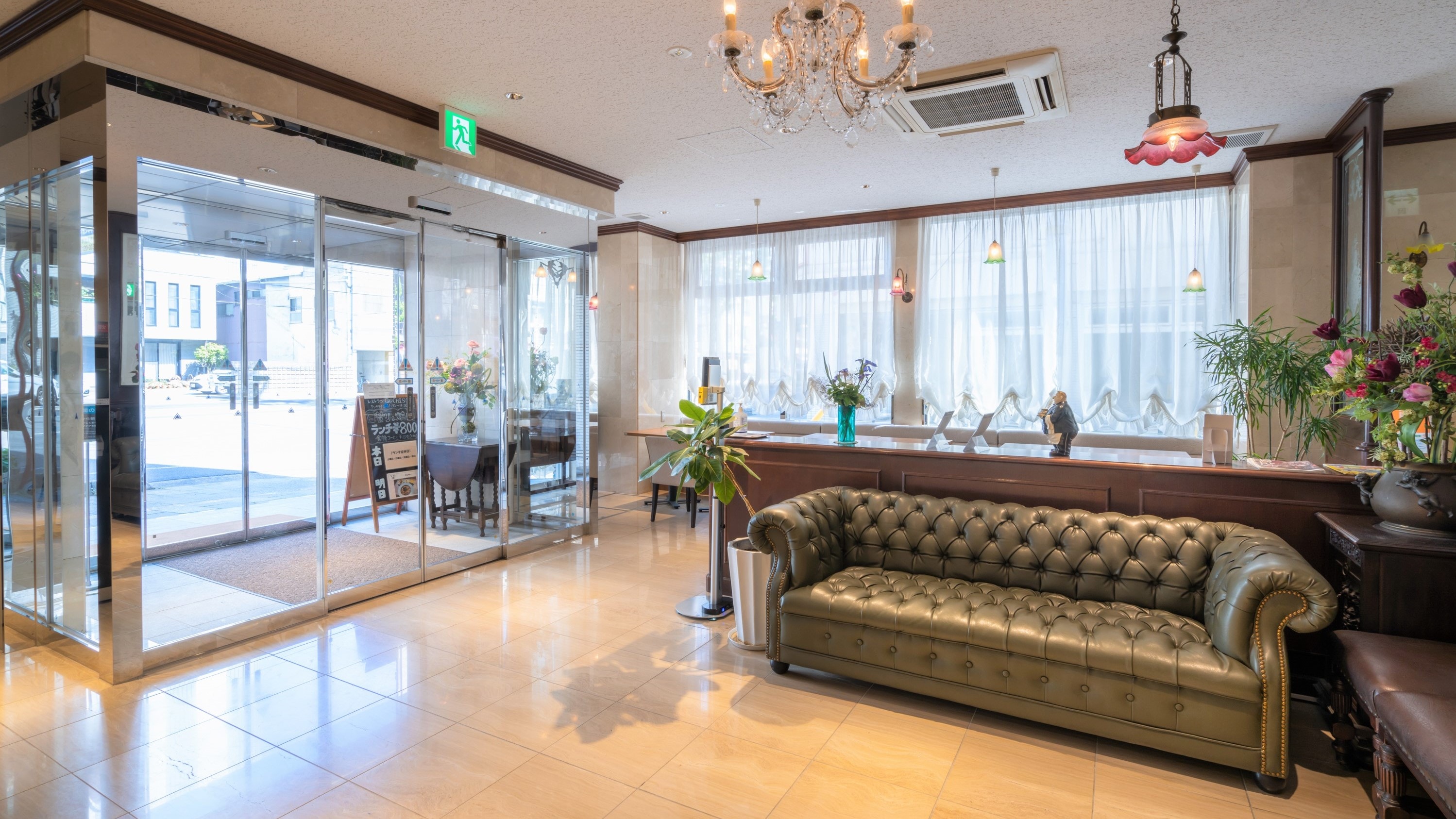 [New Wing Premier] Lobby ③