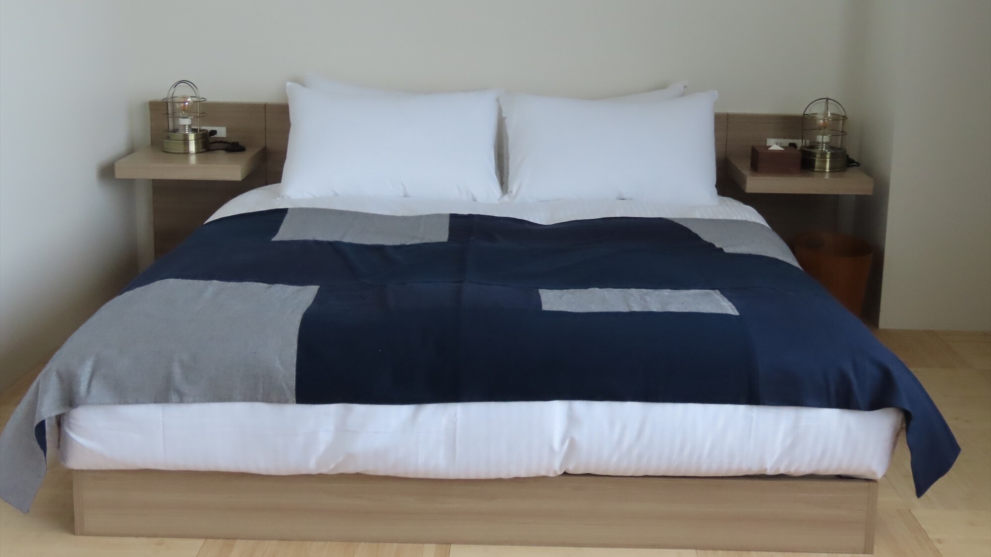 204 [Non-smoking] Penthouse Double & Sofa