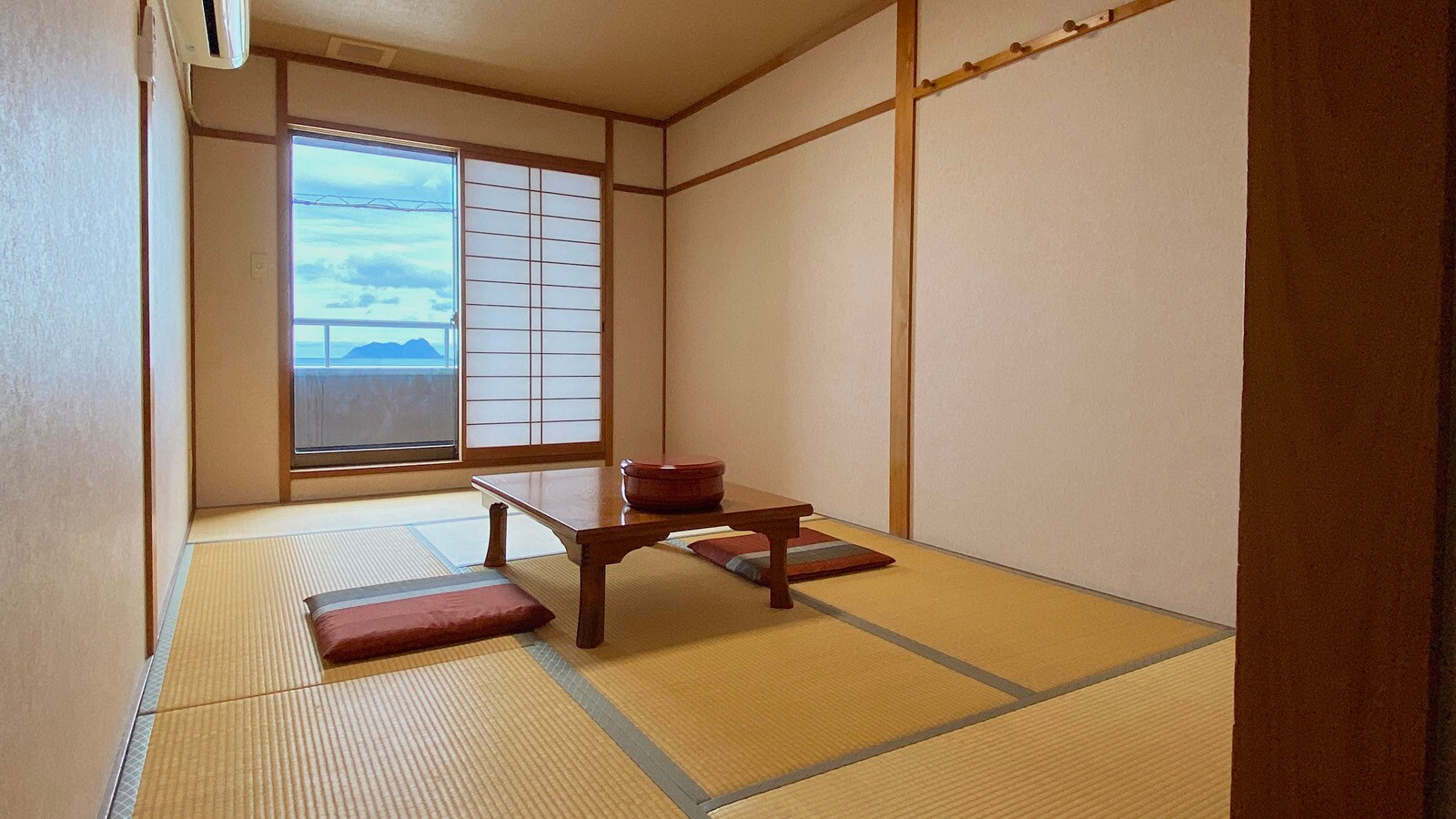 ★【Assigned Japanese-style room】Wi-Fi available throughout the building