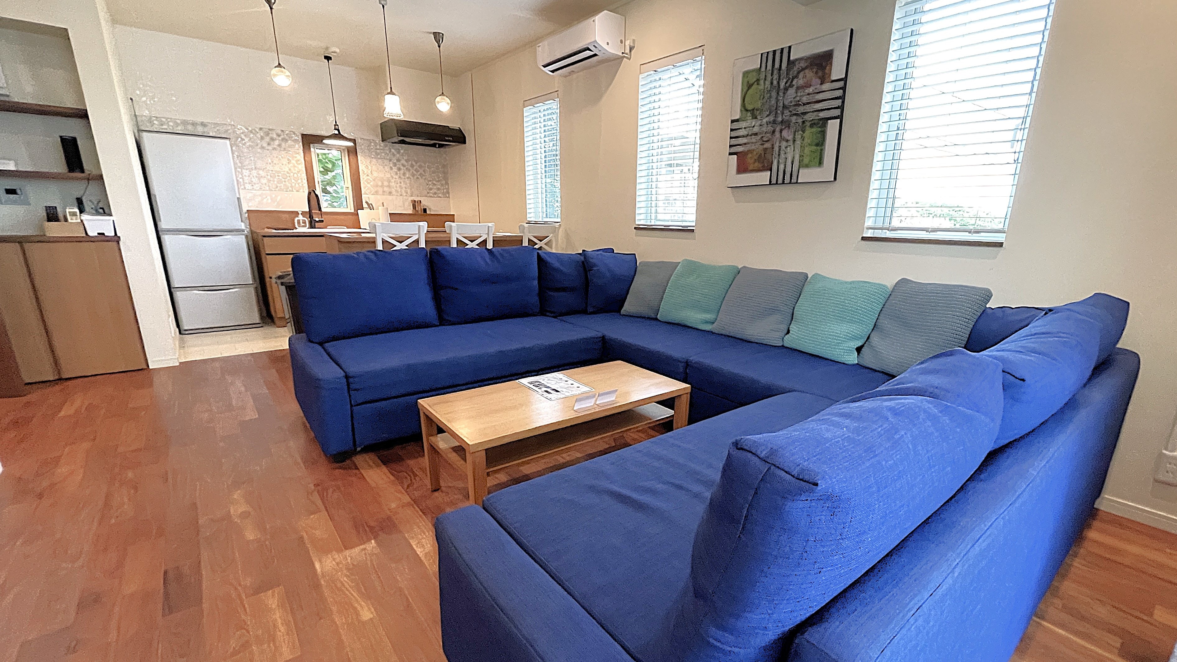 ■【1-floor type (1F)】Equipped with a spacious living room and two double beds. Comes with a BBQ terrace.