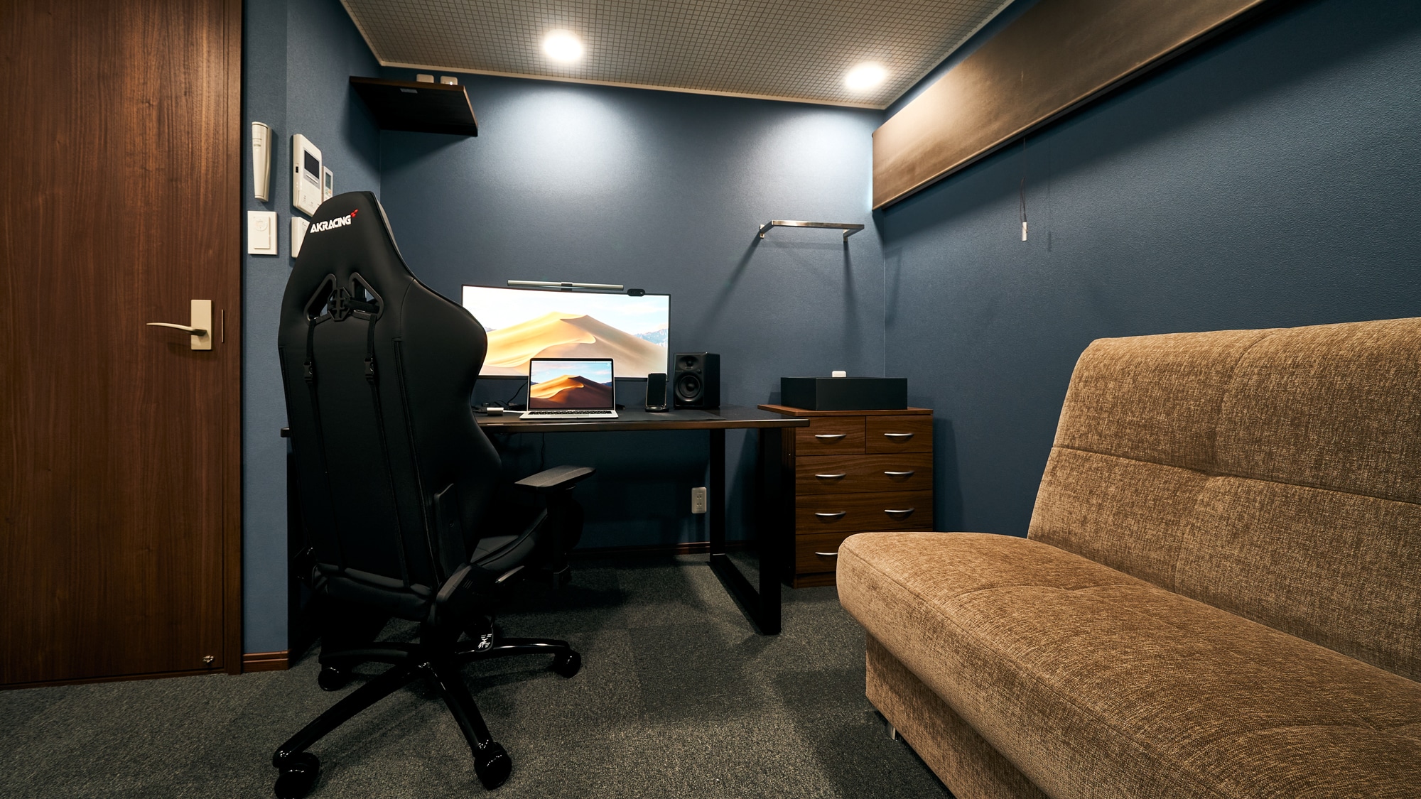 Soundproof studio room 103/30 sqm