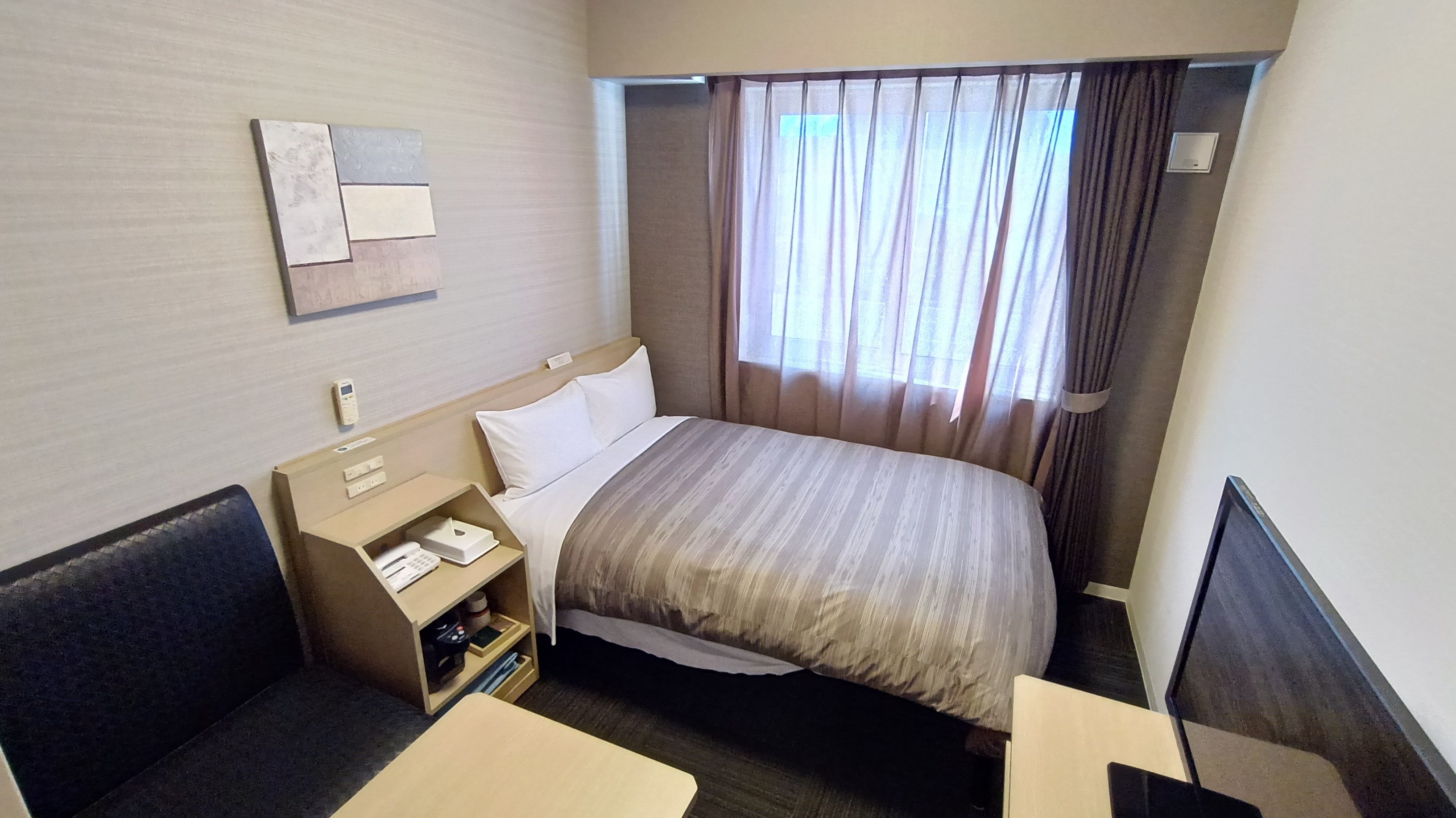 ปีกตะวันตก เซมิดับเบิ้ล (สำหรับเตียงเดี่ยว 2 เตียง)