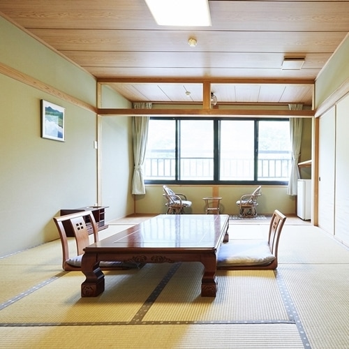 South Building Japanese-style room 8 tatami mats (non-smoking)
