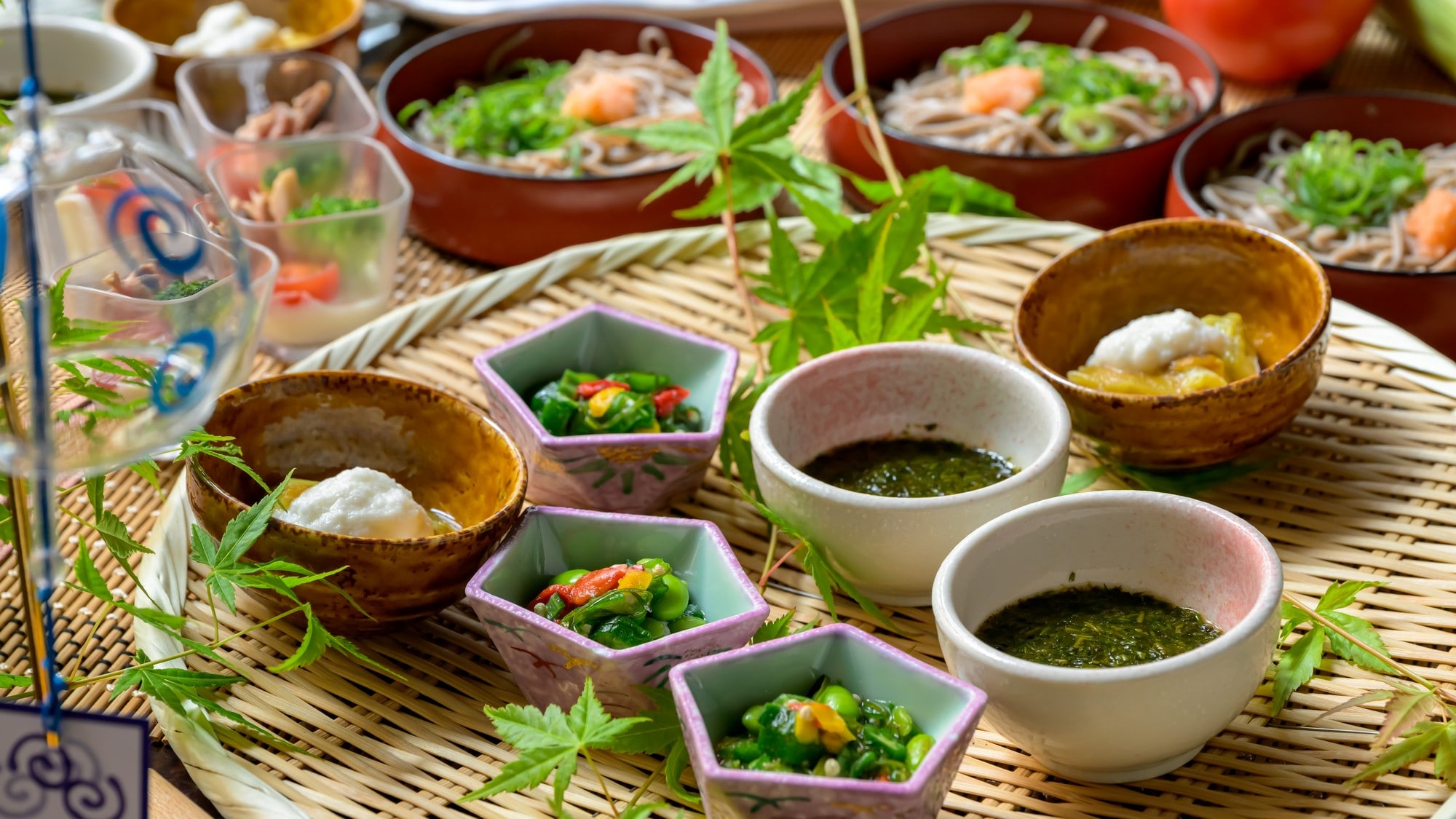 These are refined dishes, carefully prepared to allow you to savor the rich flavors of Japanese cuisine in small portions.