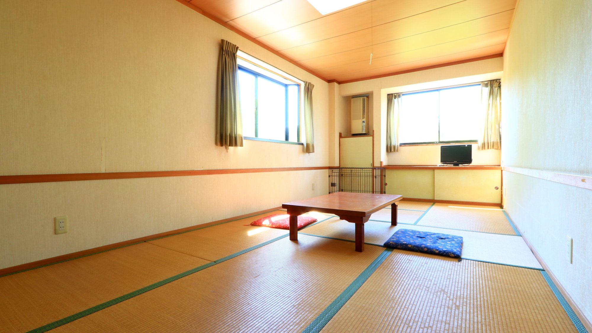 【宠物住宿楼】 为宠物专用楼，可安心入住。