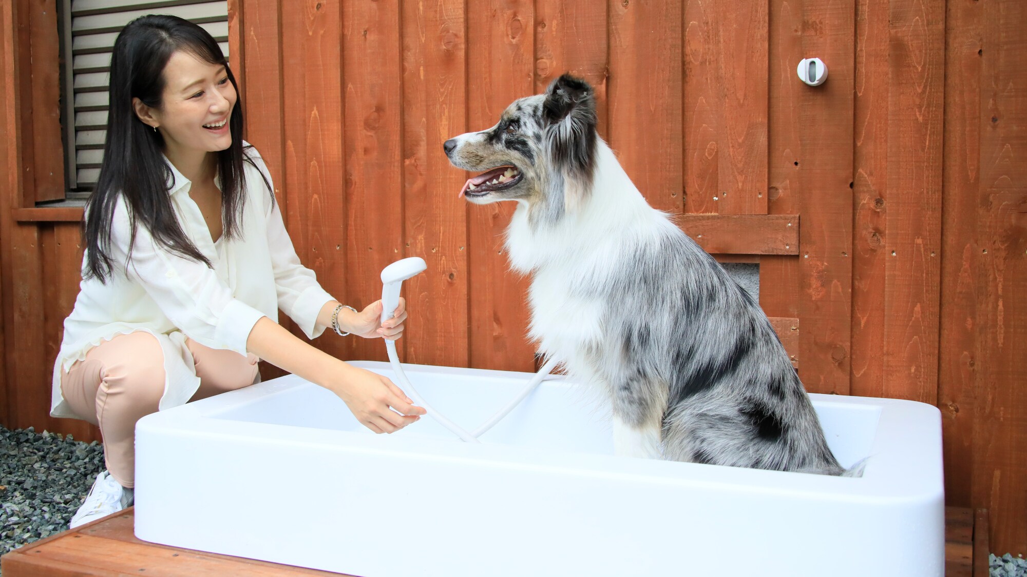 [Foot washing area] *Only available during summer