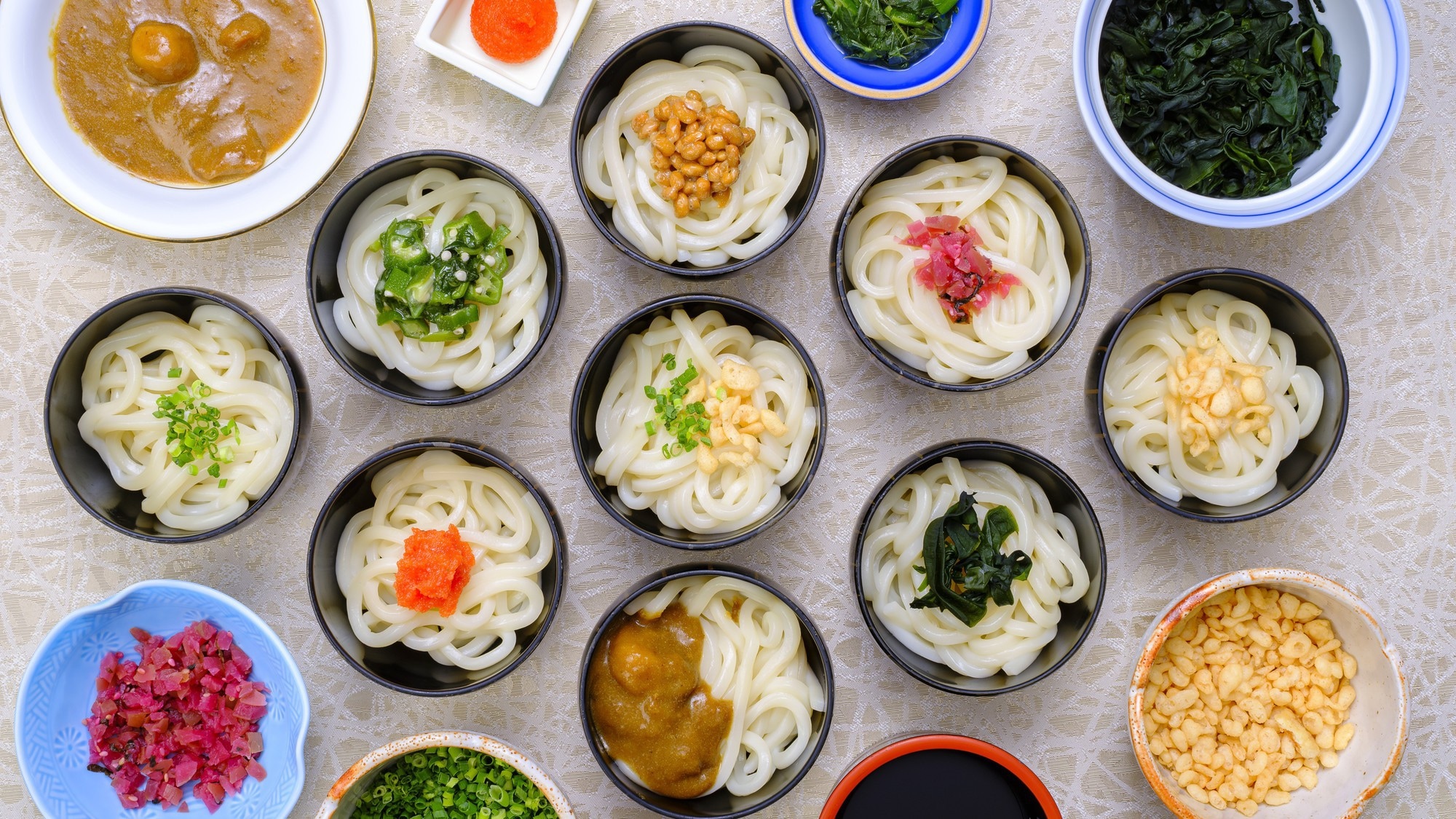 ■Riga's specialty "Sanuki udon" toppings are also available.