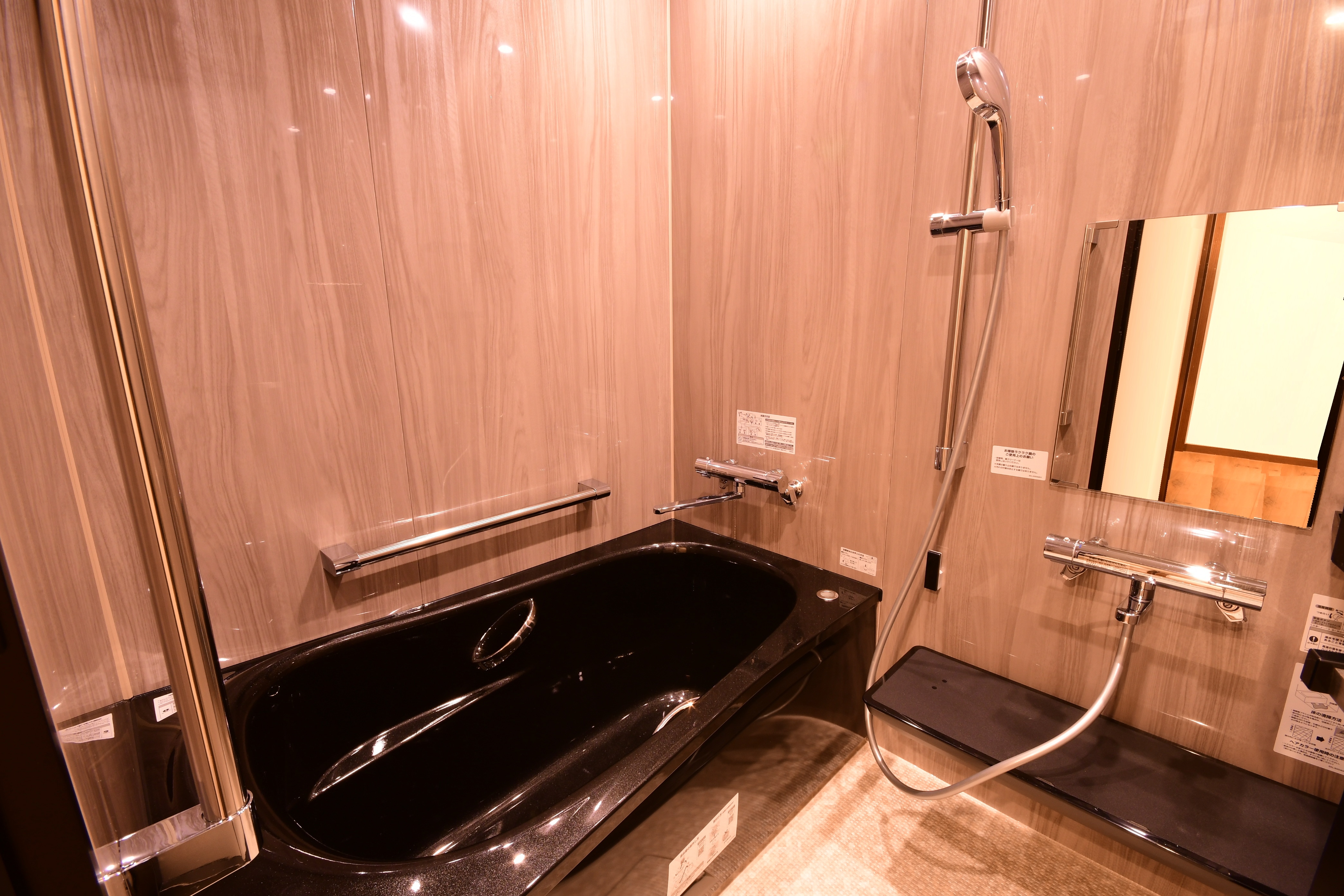 [35 square meters] Special room (with bath and toilet)