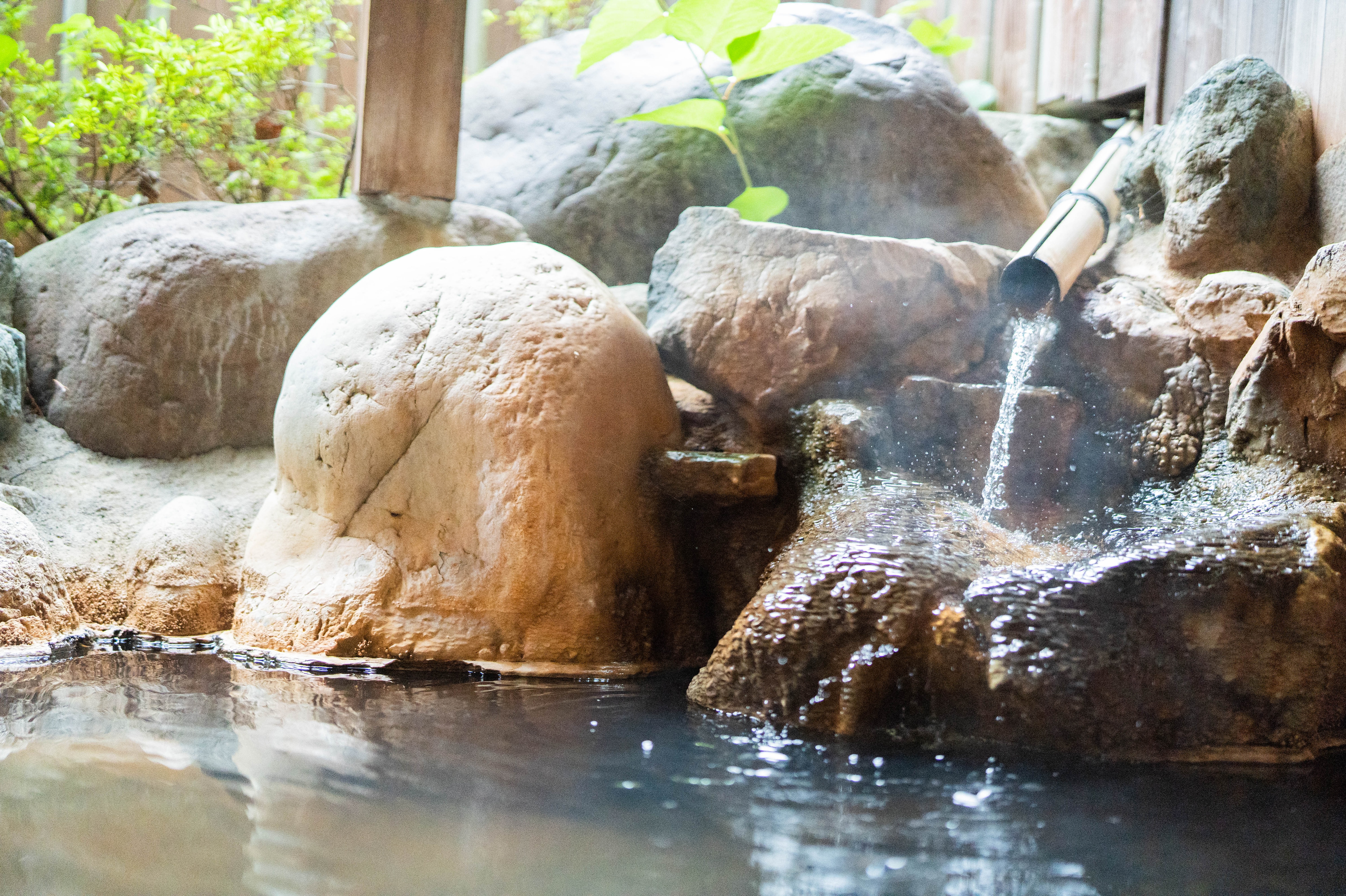 Open-air bath