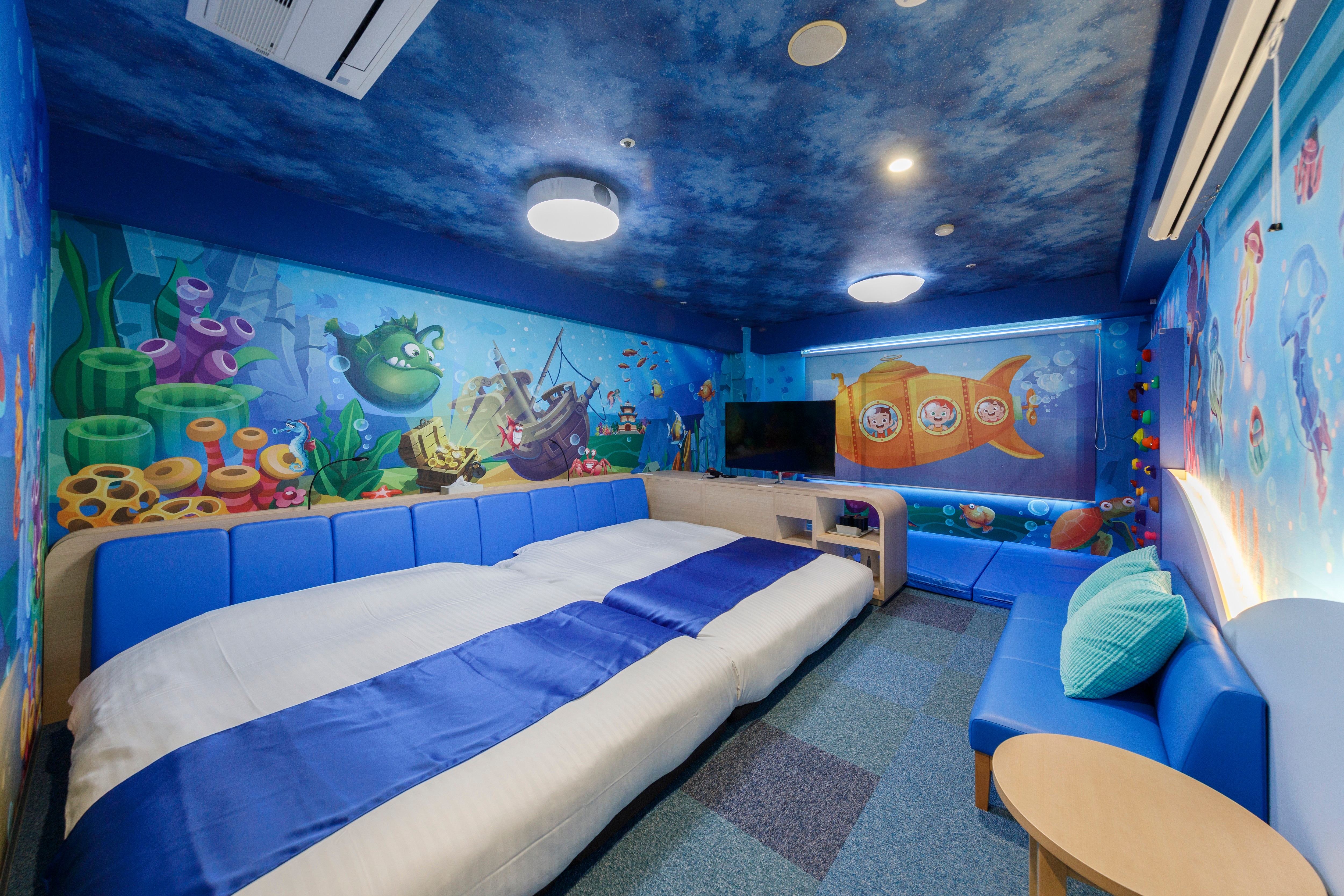 Ocean Room