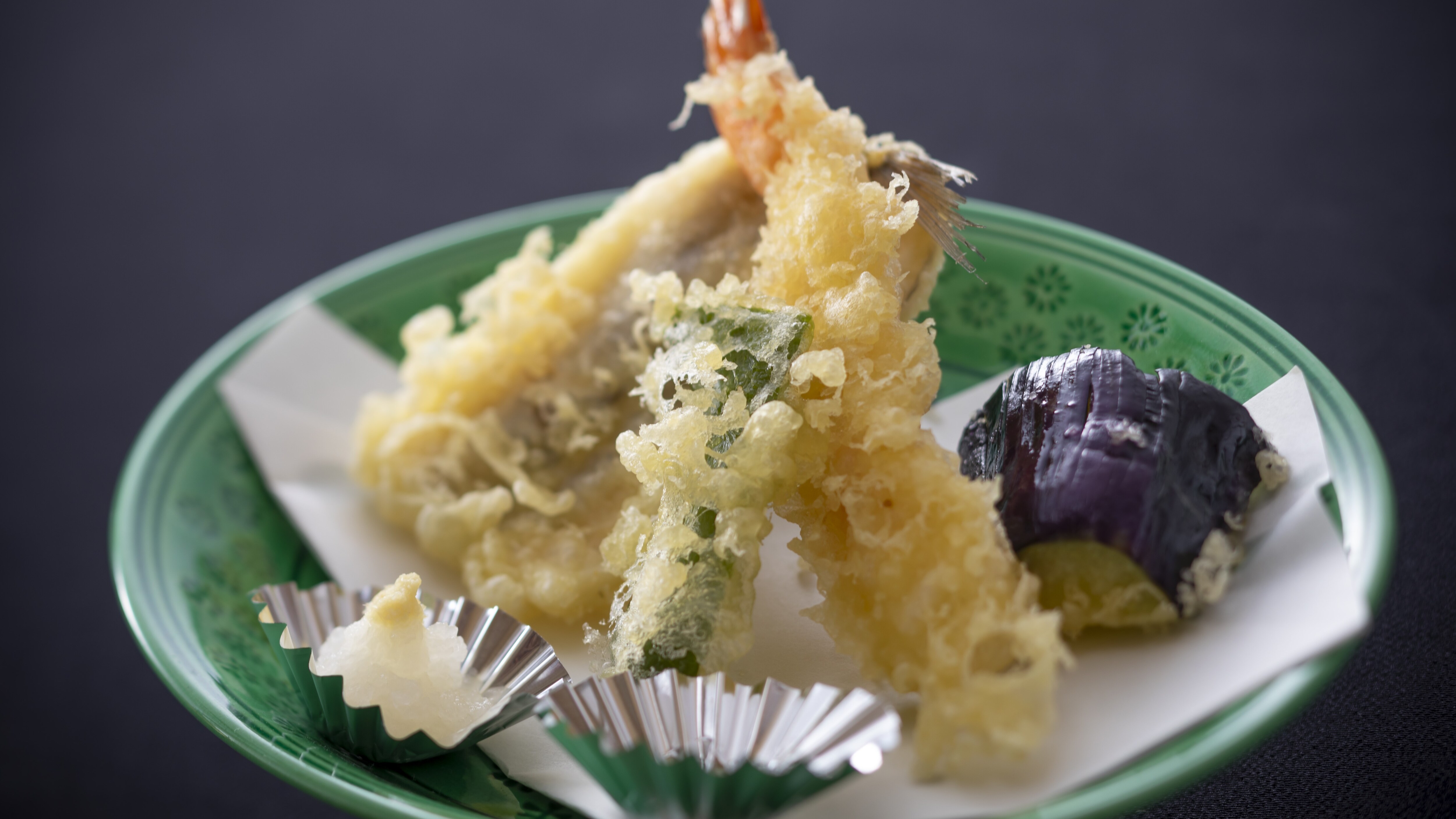 [Tempura] Enjoy seasonal tempura!