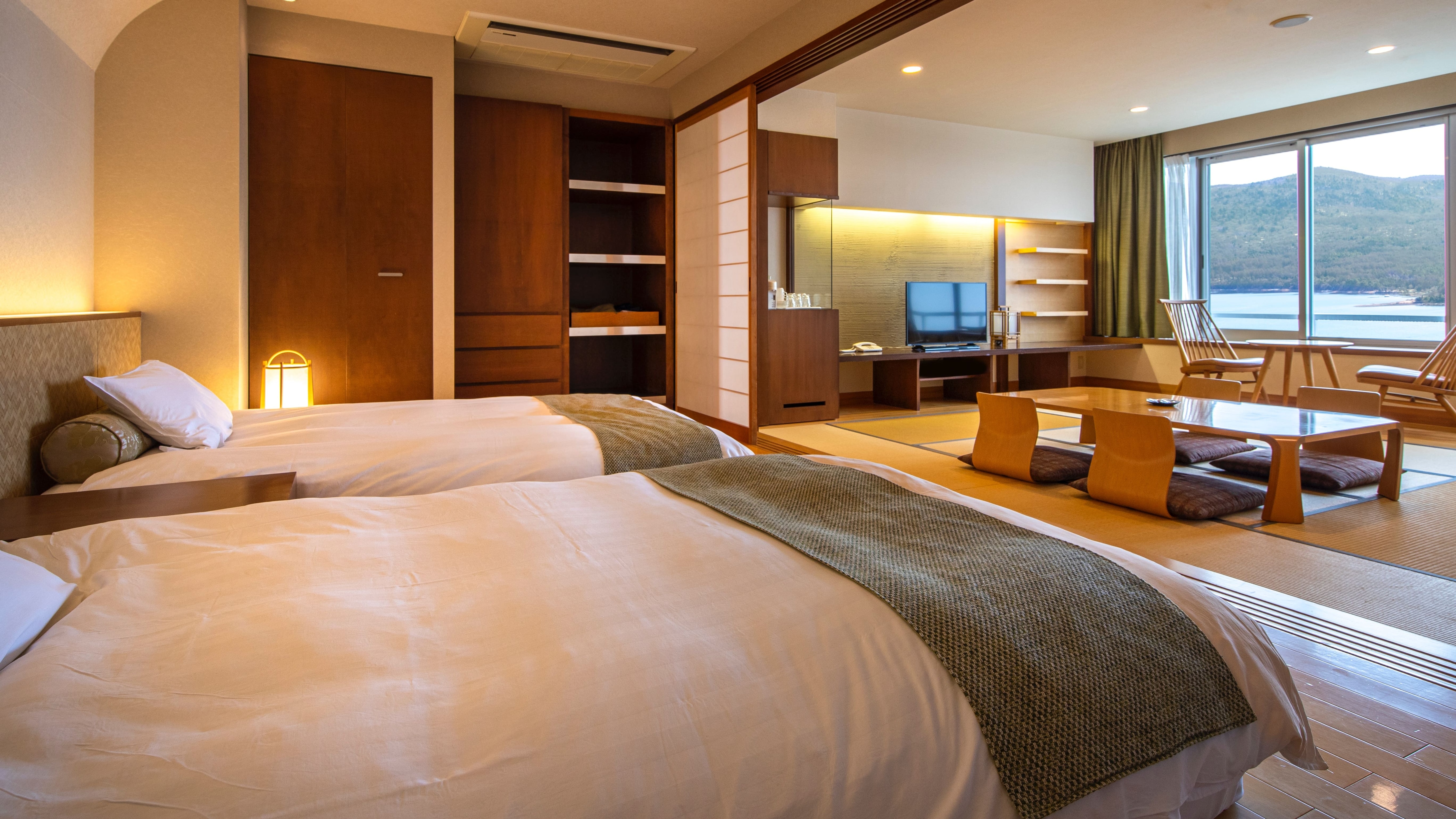 Japanese and Western Suite