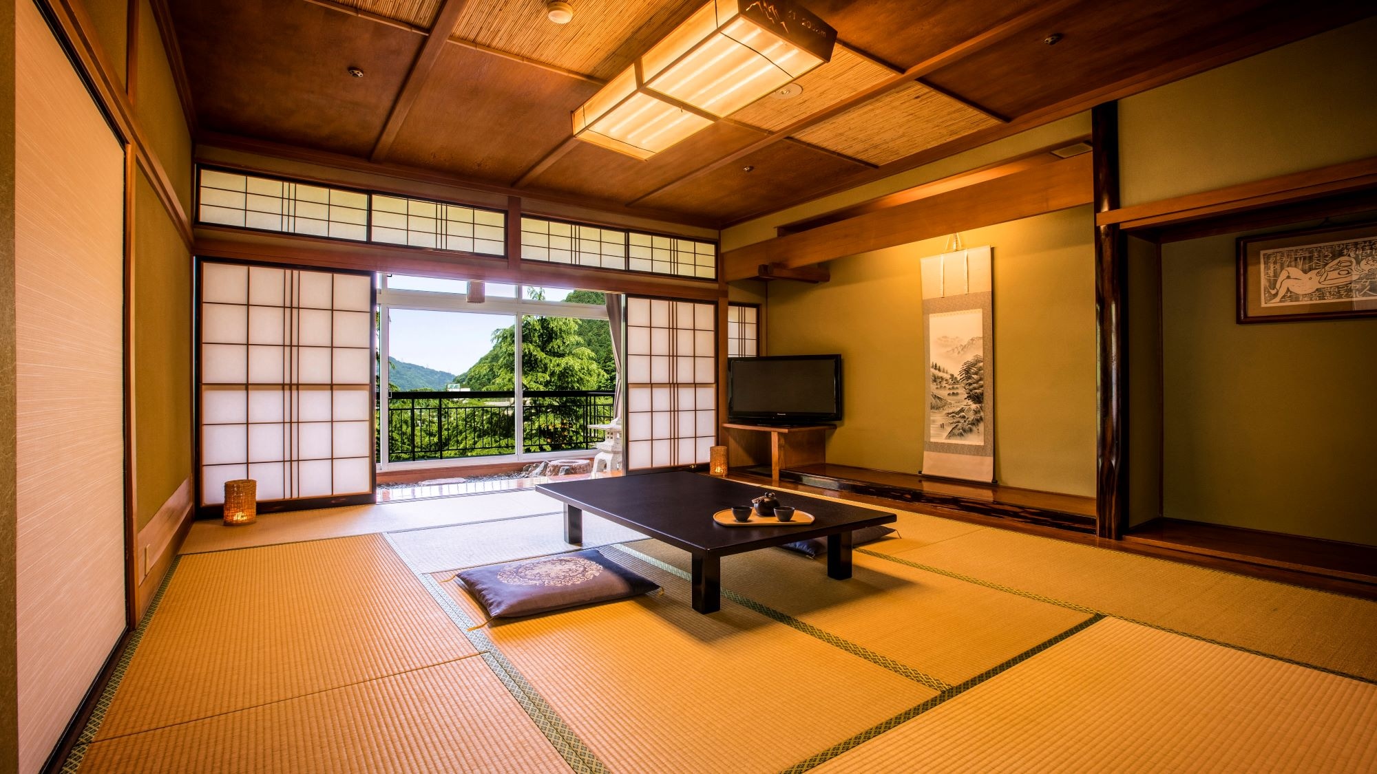 Superior Japanese-Western Room