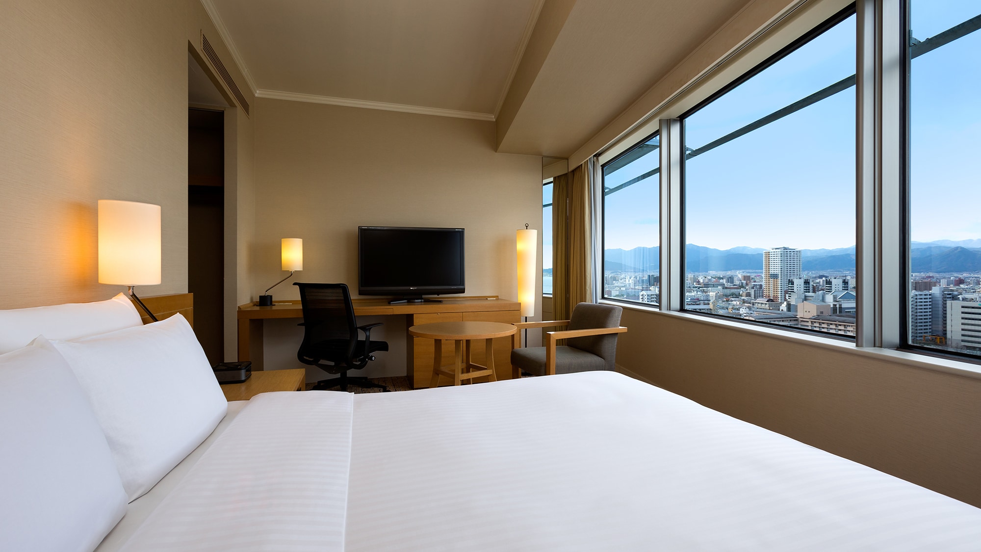 [Hilton Double] * ตัวอย่างบางส่วน