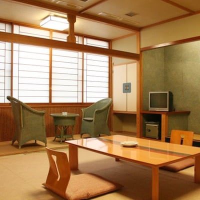 4th floor Moon Room