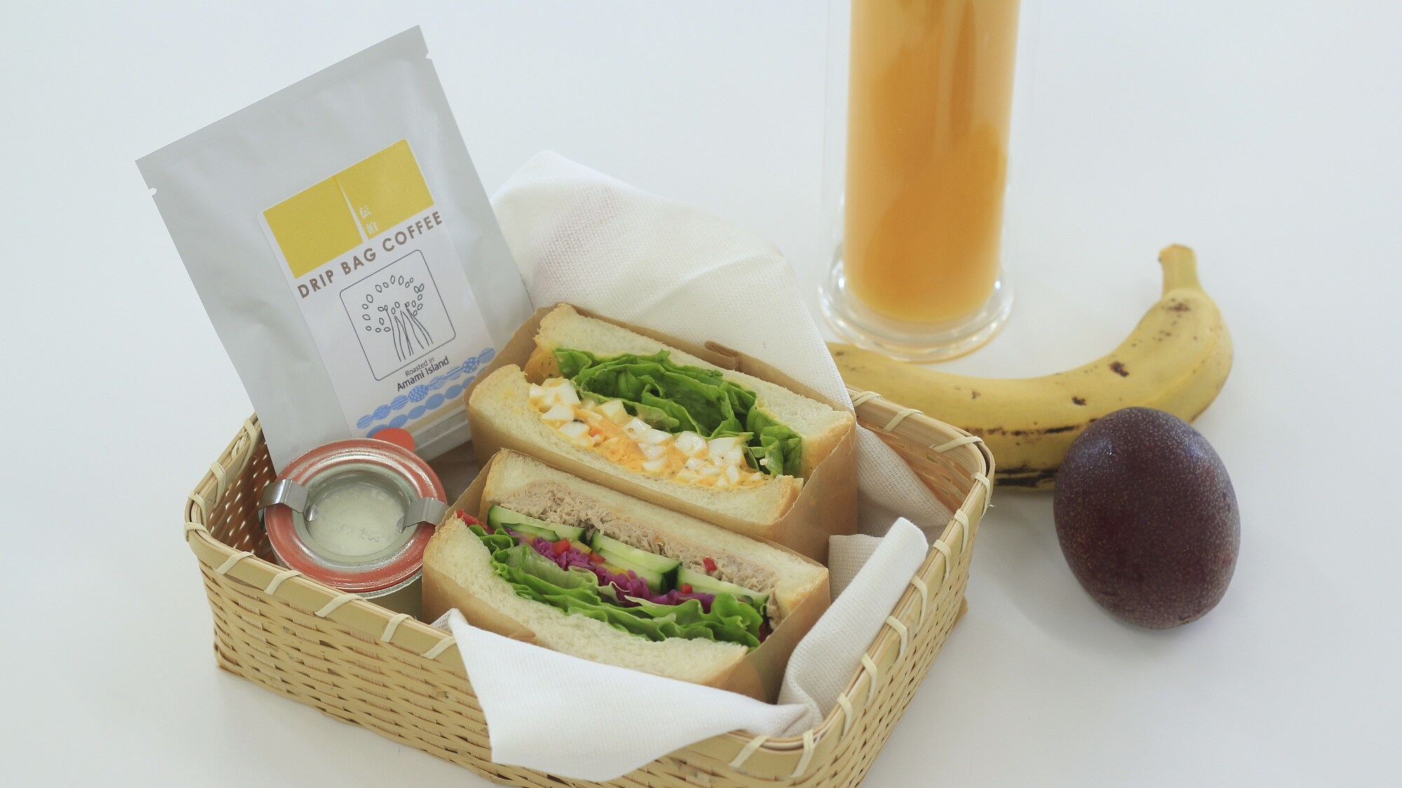  【早餐圖片】色彩繽紛的蔬菜三明治